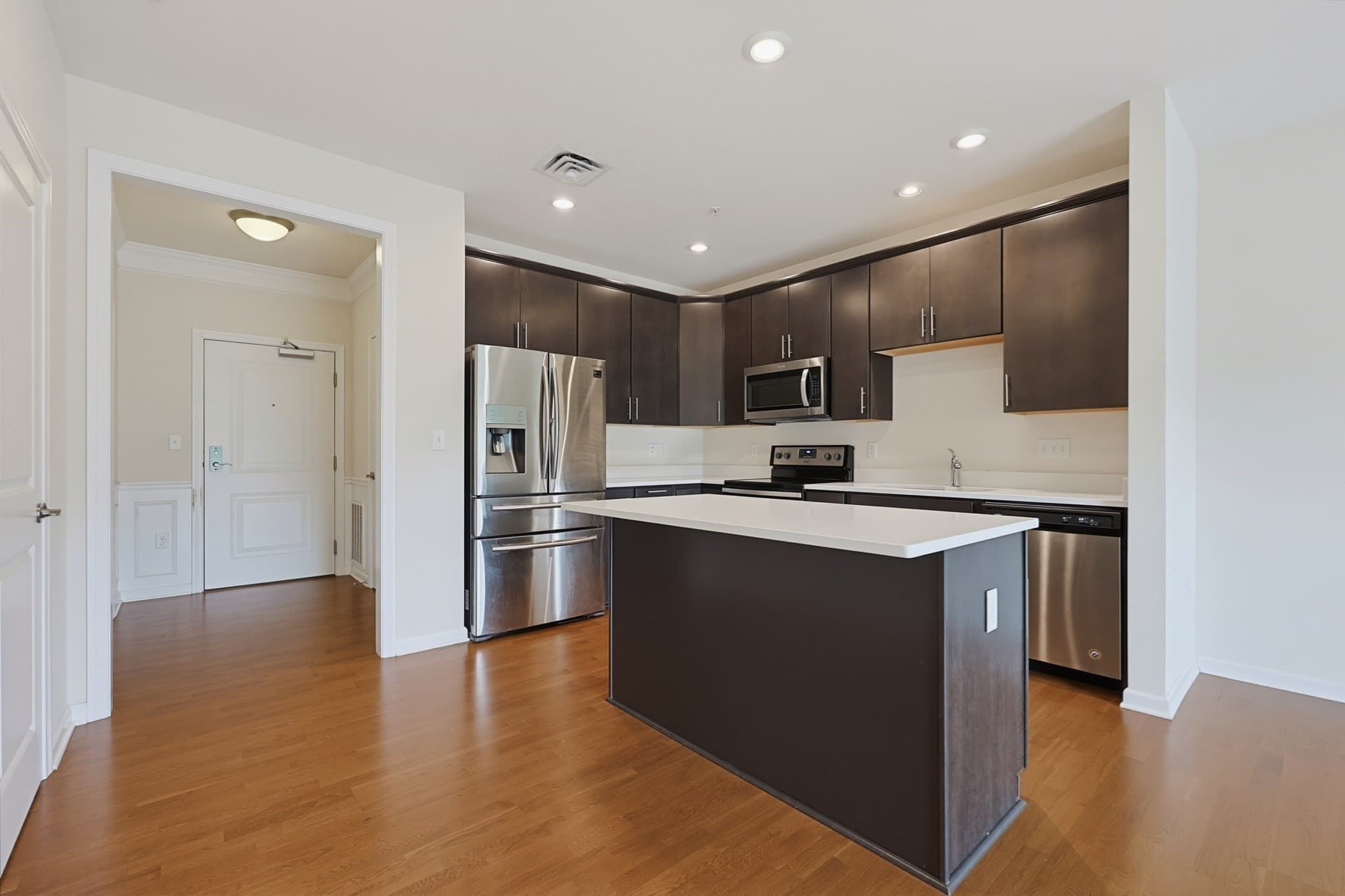 Condominium at 110 Trotter Rd # 2203, Weymouth MA 02190, Weymouth, photo 11 of 33