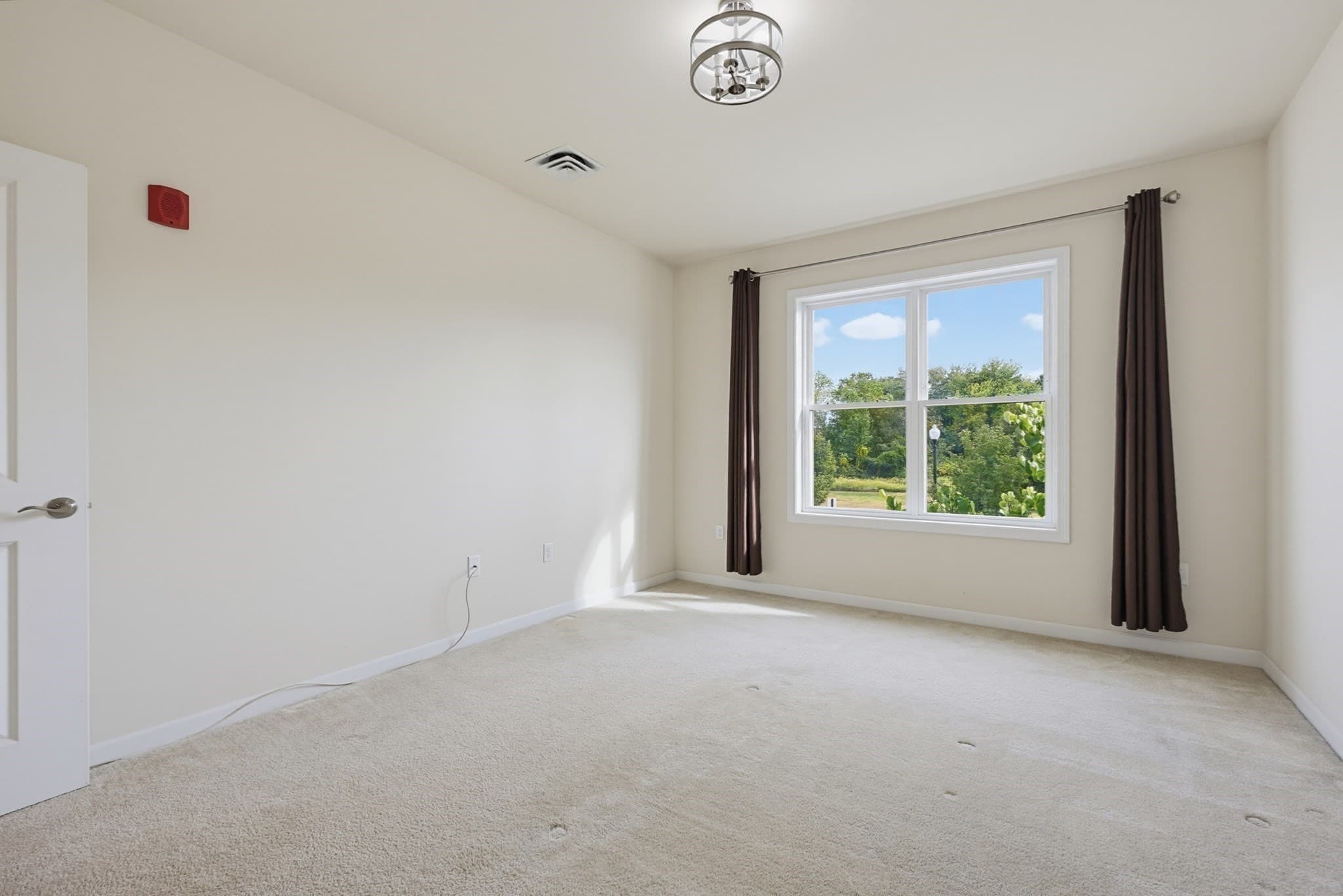 Condominium at 110 Trotter Rd # 2203, Weymouth MA 02190, Weymouth, photo 19 of 33