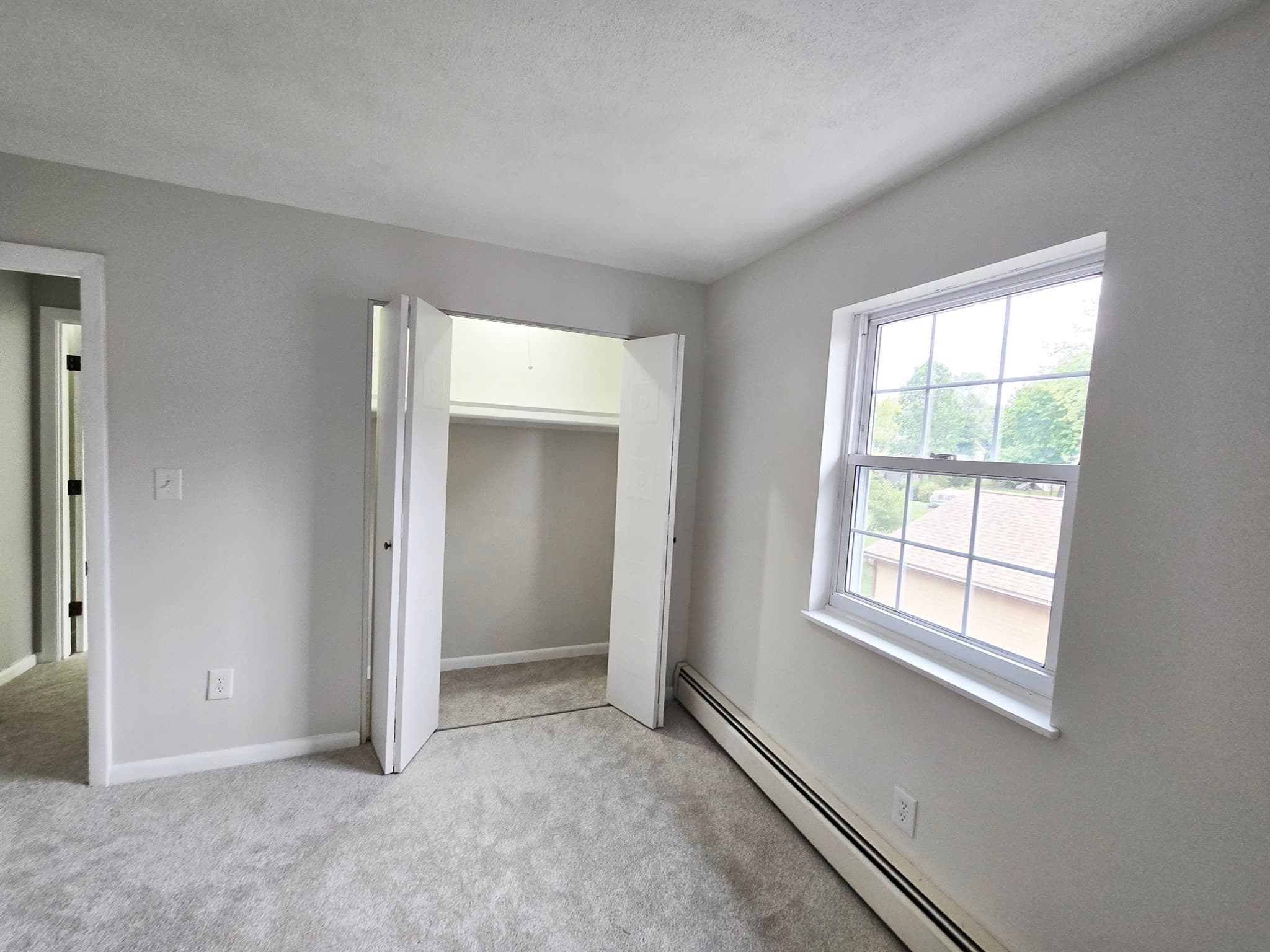 Condominium at 6-8 Broadway Ave # 8, Ipswich MA 01938, Ipswich, photo 6 of 7