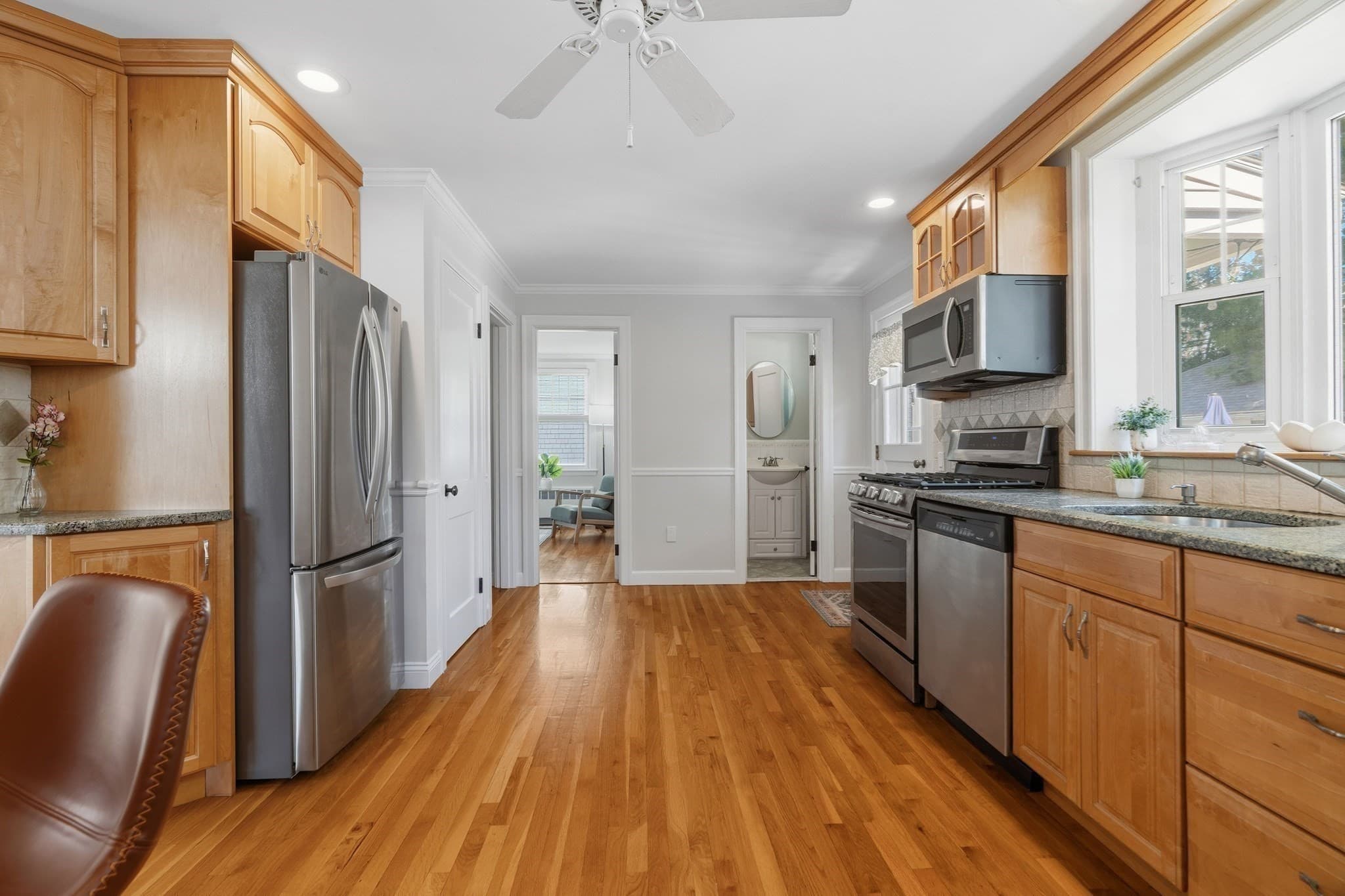 Single Family Residence at 31 Zeller St, Boston MA 02131, Boston, photo 12 of 42
