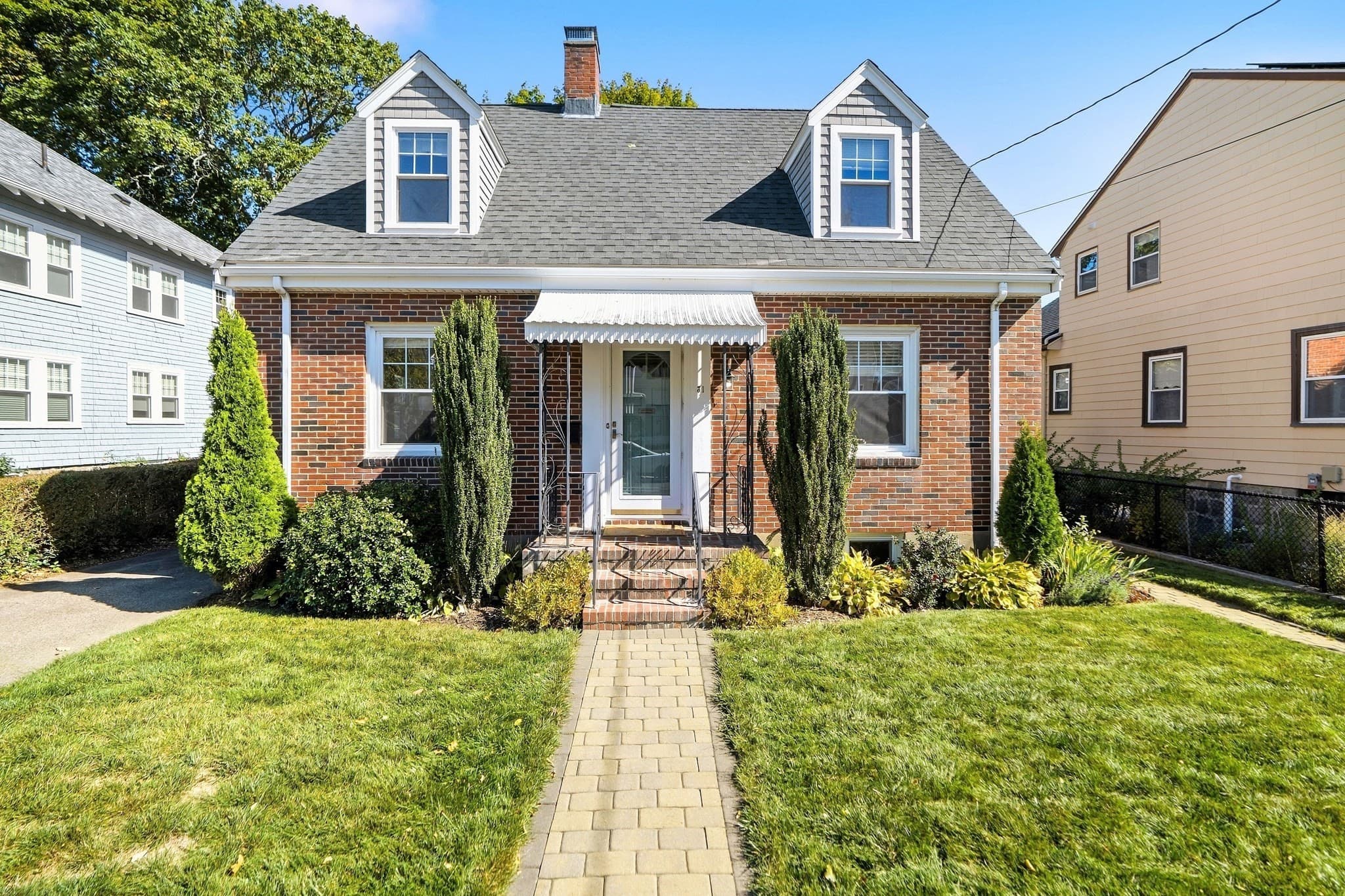 31 Zeller St, Boston MA 02131