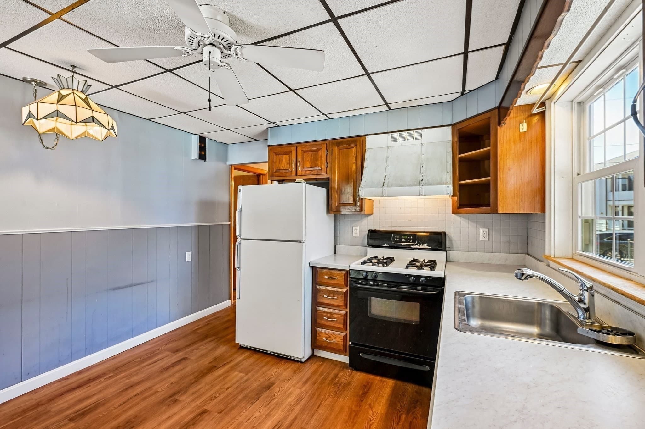 2 Family - 2 Units Up/Down at 86 Wright Ave, Medford MA 02155, Medford, photo 11 of 39