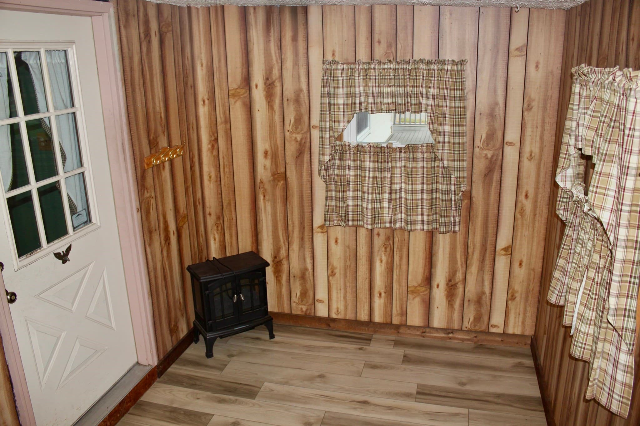 Single Family Residence at 57 Tunpike Street, Easton MA 02375, Easton, photo 17 of 23