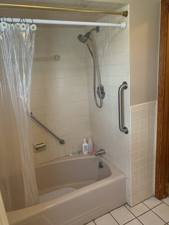 Single Family Residence at 156 Eastview Ave, Somerset MA 02726, Somerset, photo 26 of 42