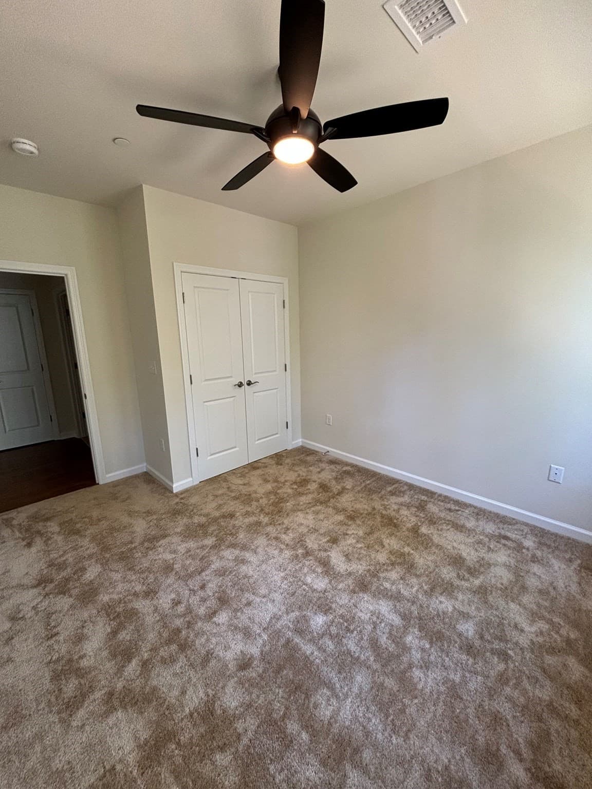 Condominium at 2 Winslow Ln # 310, Grafton MA 01536, photo 12 of 18