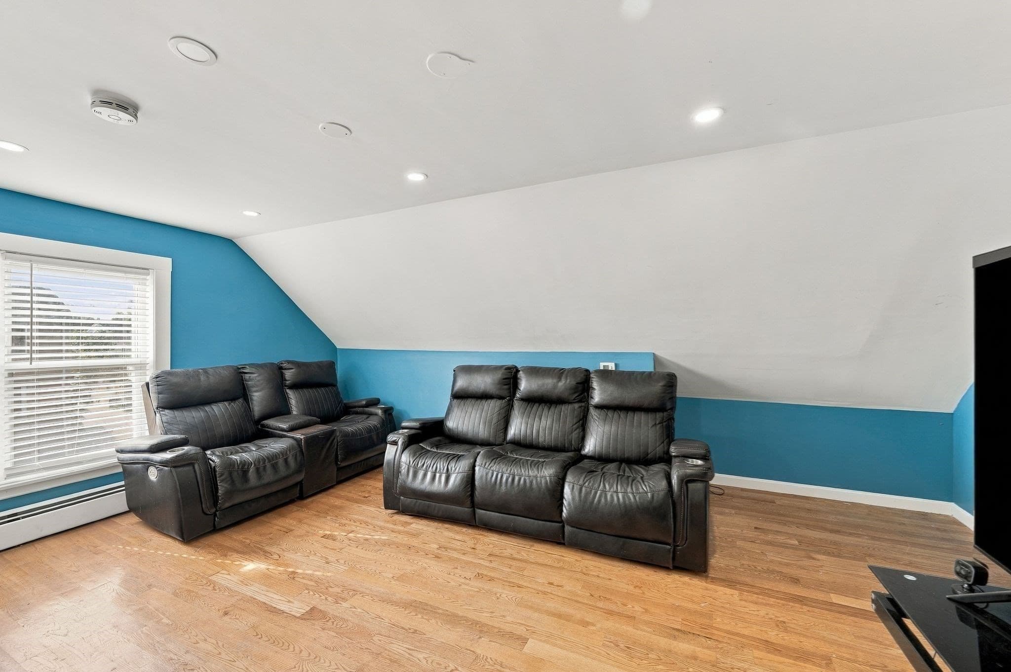 Multi Family at 104 Waterhill St, Lynn MA 01905, Lynn, photo 12 of 35