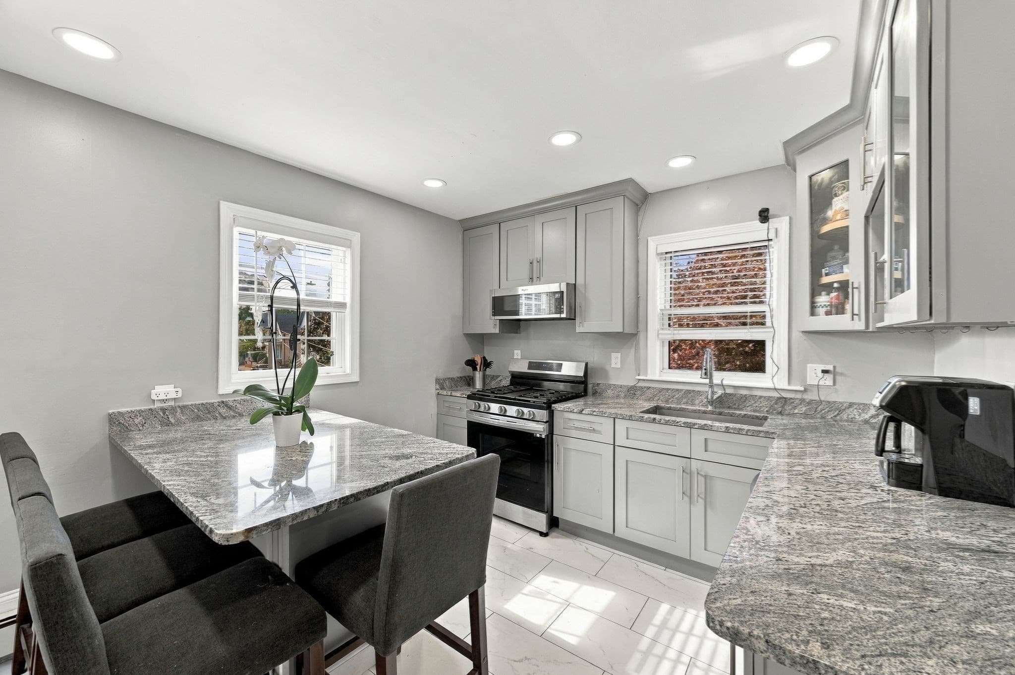 104 Waterhill St, Lynn MA 01905