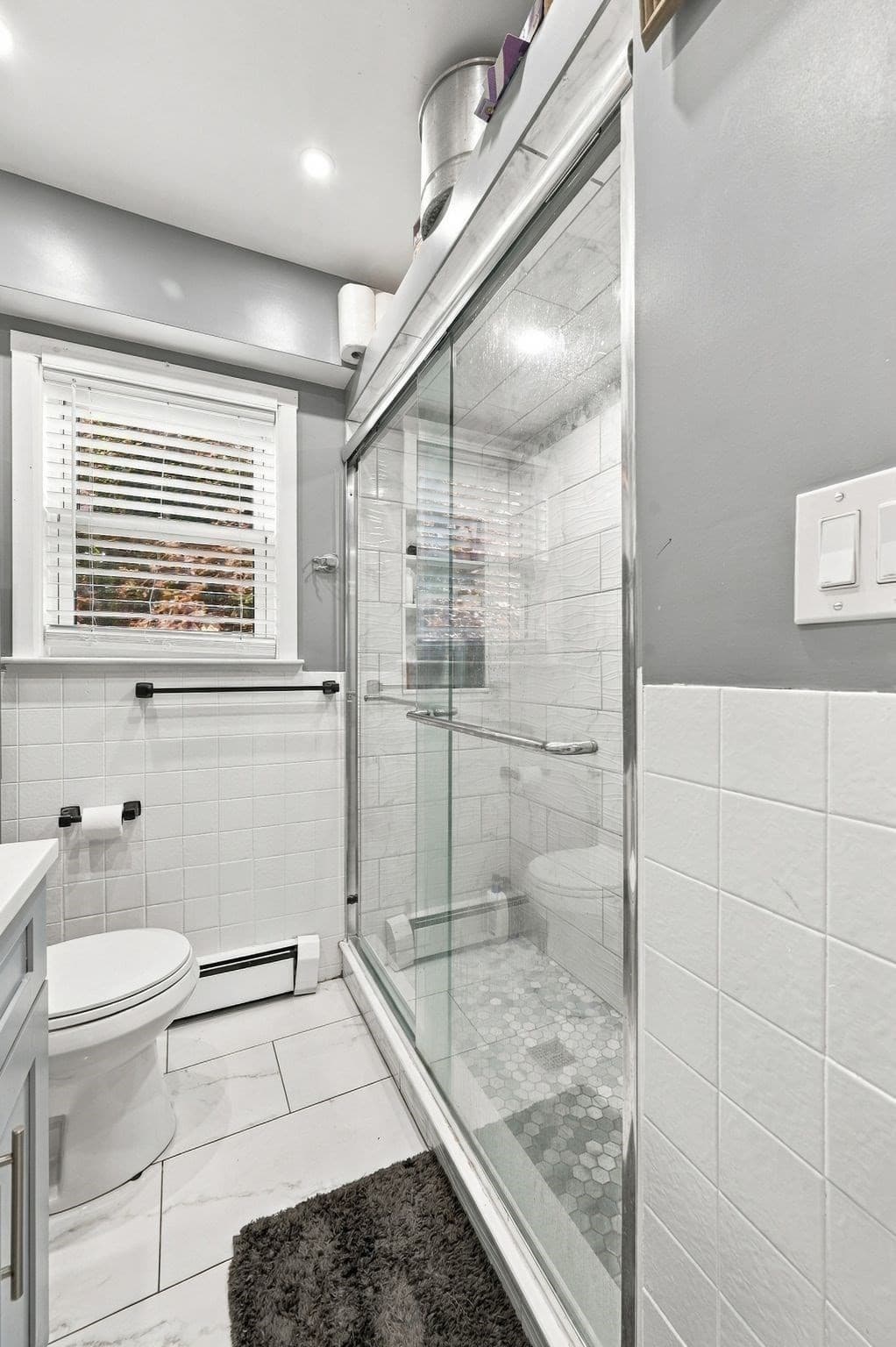 Multi Family at 104 Waterhill St, Lynn MA 01905, Lynn, photo 8 of 35