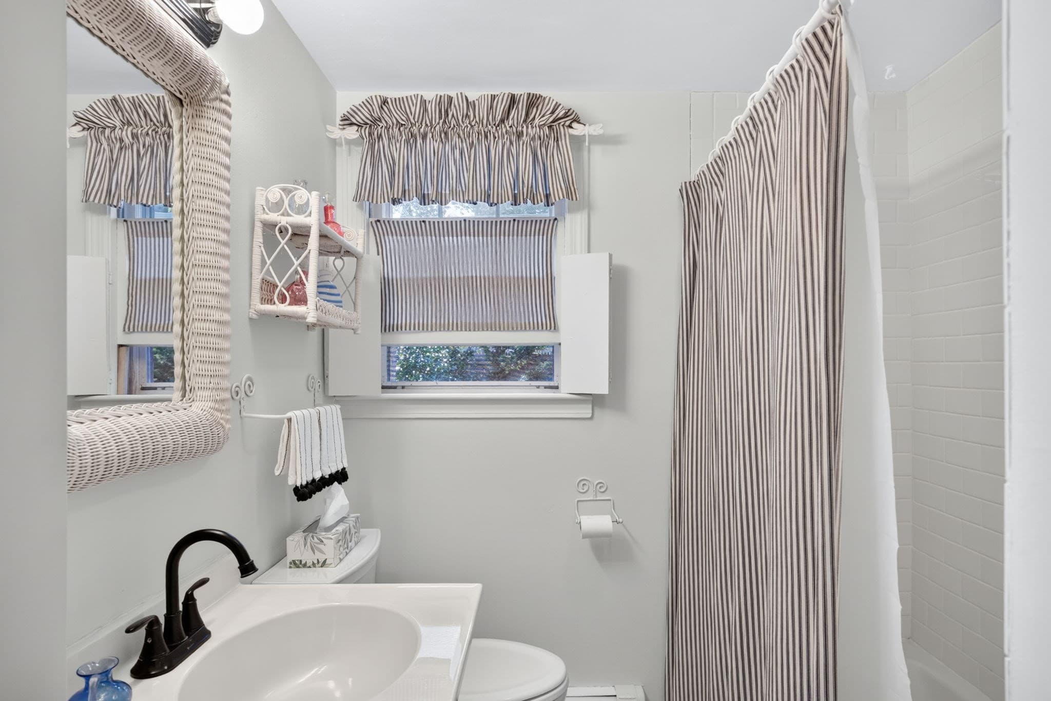Single Family Residence at 71 Homeport Dr, Barnstable MA 02601, Barnstable, photo 27 of 38