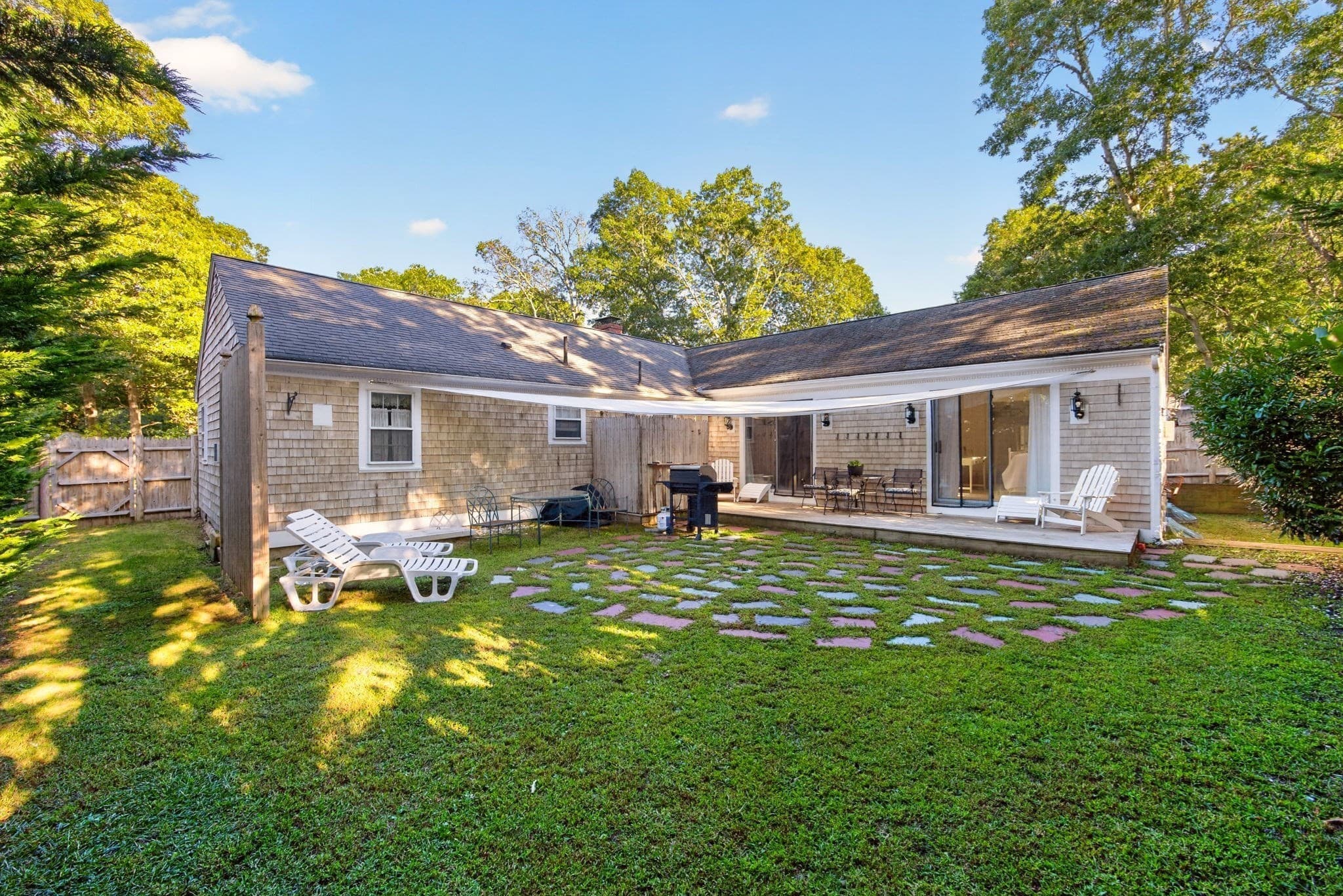 Single Family Residence at 71 Homeport Dr, Barnstable MA 02601, Barnstable, photo 2 of 38