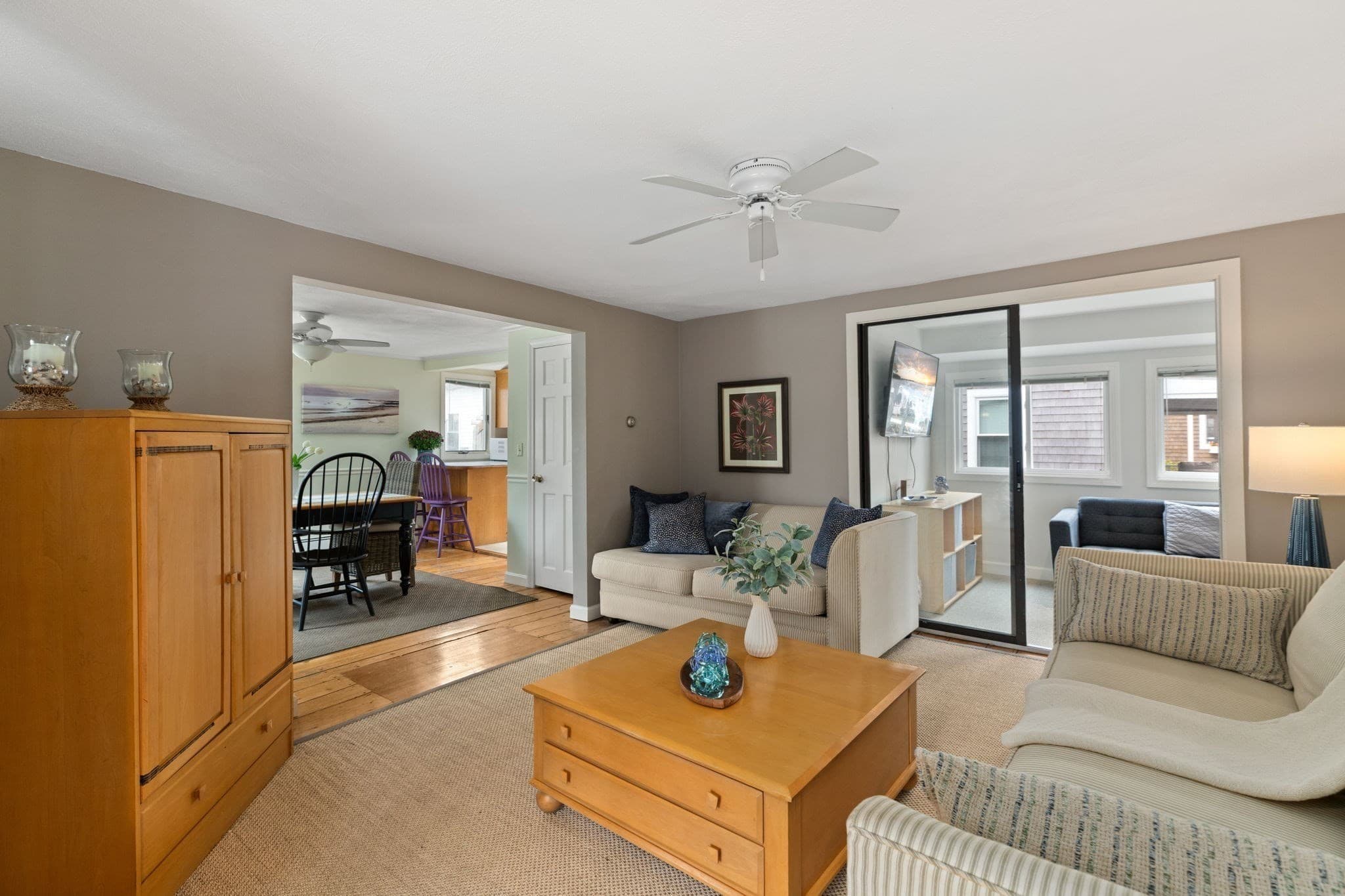 Single Family Residence at 25 Ocean Ave, Harwich MA 02646, Harwich, photo 6 of 36