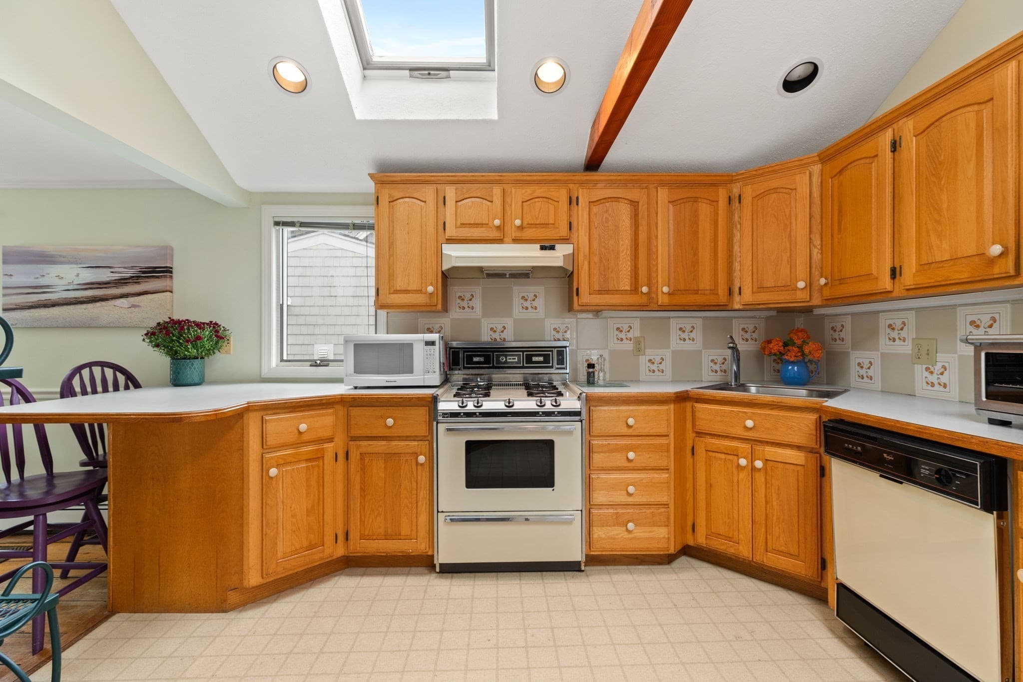 Single Family Residence at 25 Ocean Ave, Harwich MA 02646, Harwich, photo 13 of 36