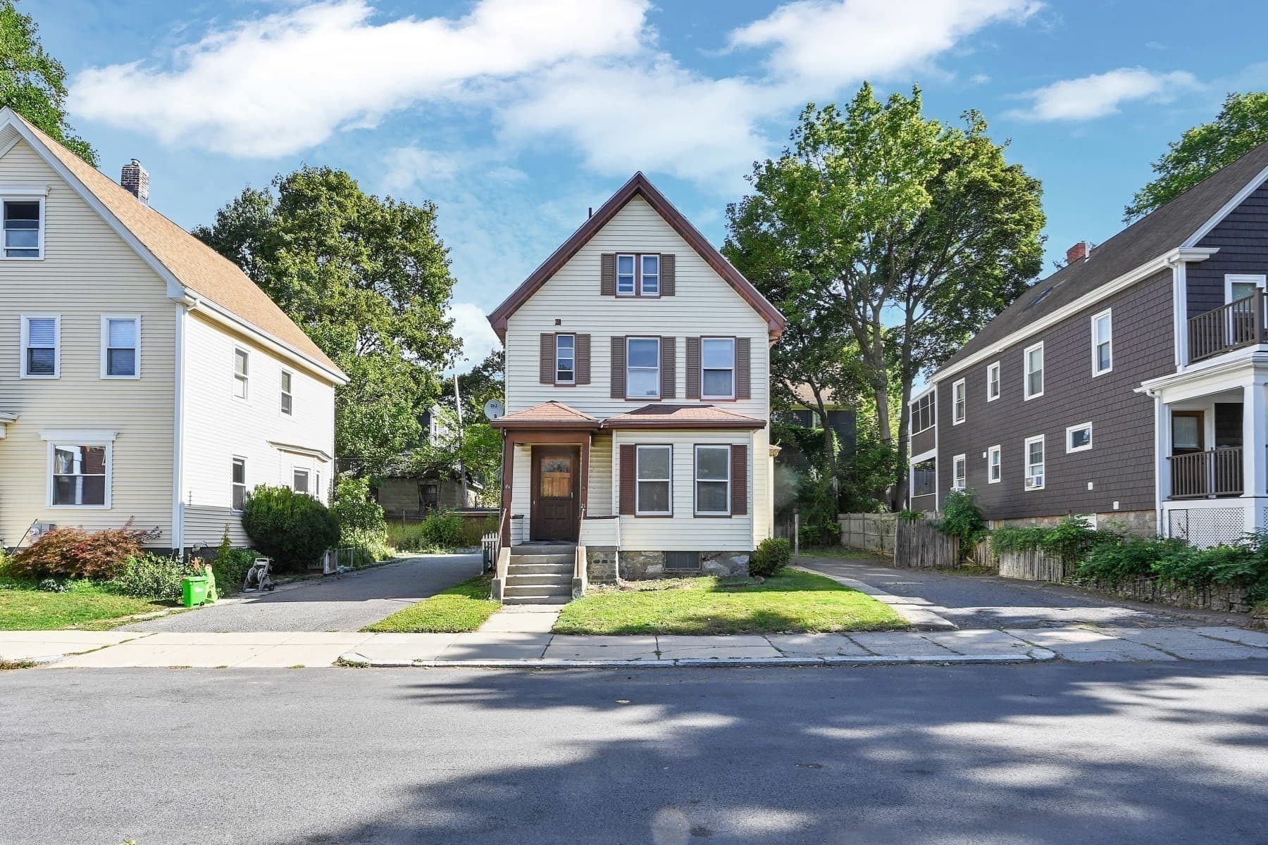 Single Family Residence at 21 Ardale St, Boston MA 02131, Boston, photo 3 of 29