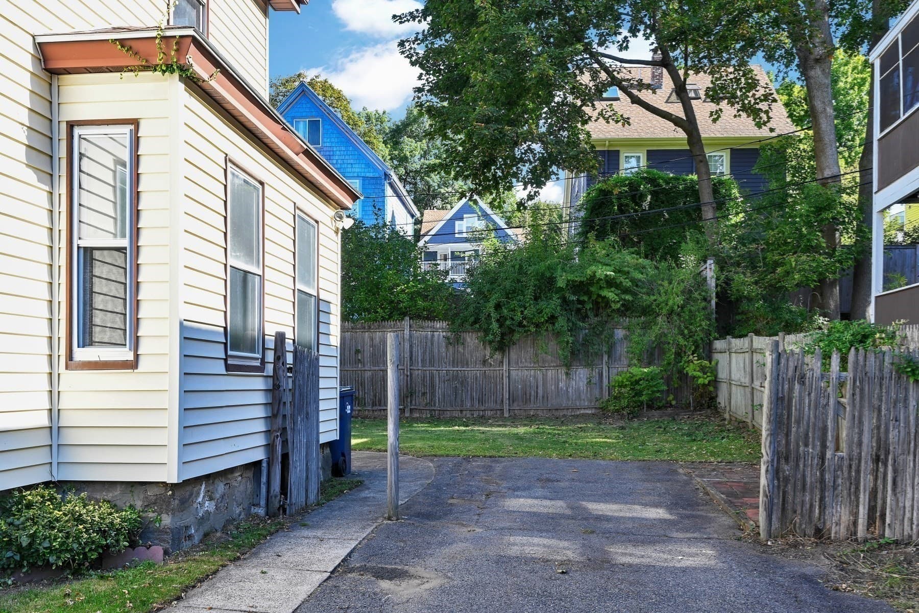Single Family Residence at 21 Ardale St, Boston MA 02131, Boston, photo 5 of 29