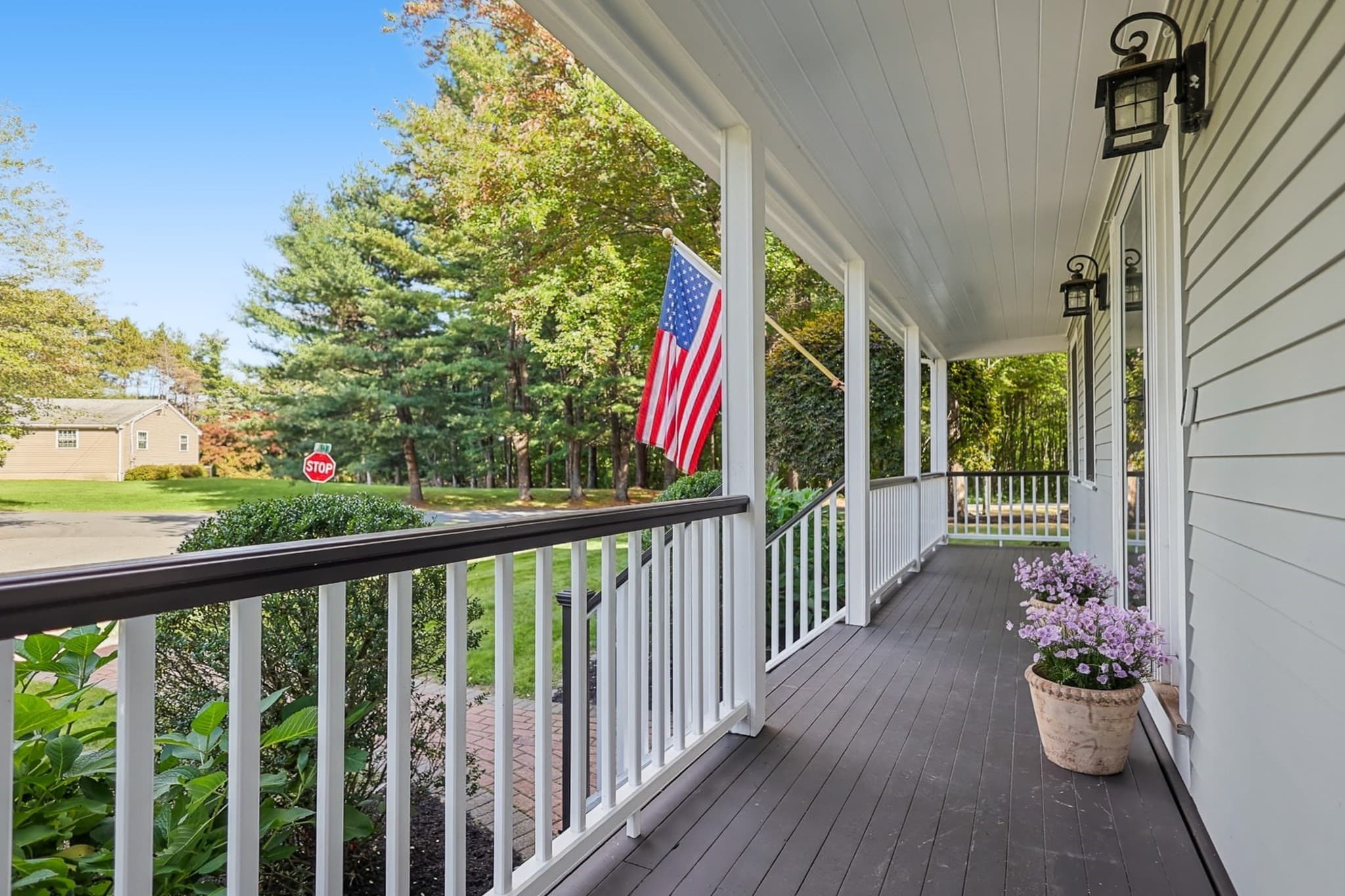 Single Family Residence at 2 Holly Lane, Haverhill MA 01835, Haverhill, photo 4 of 42