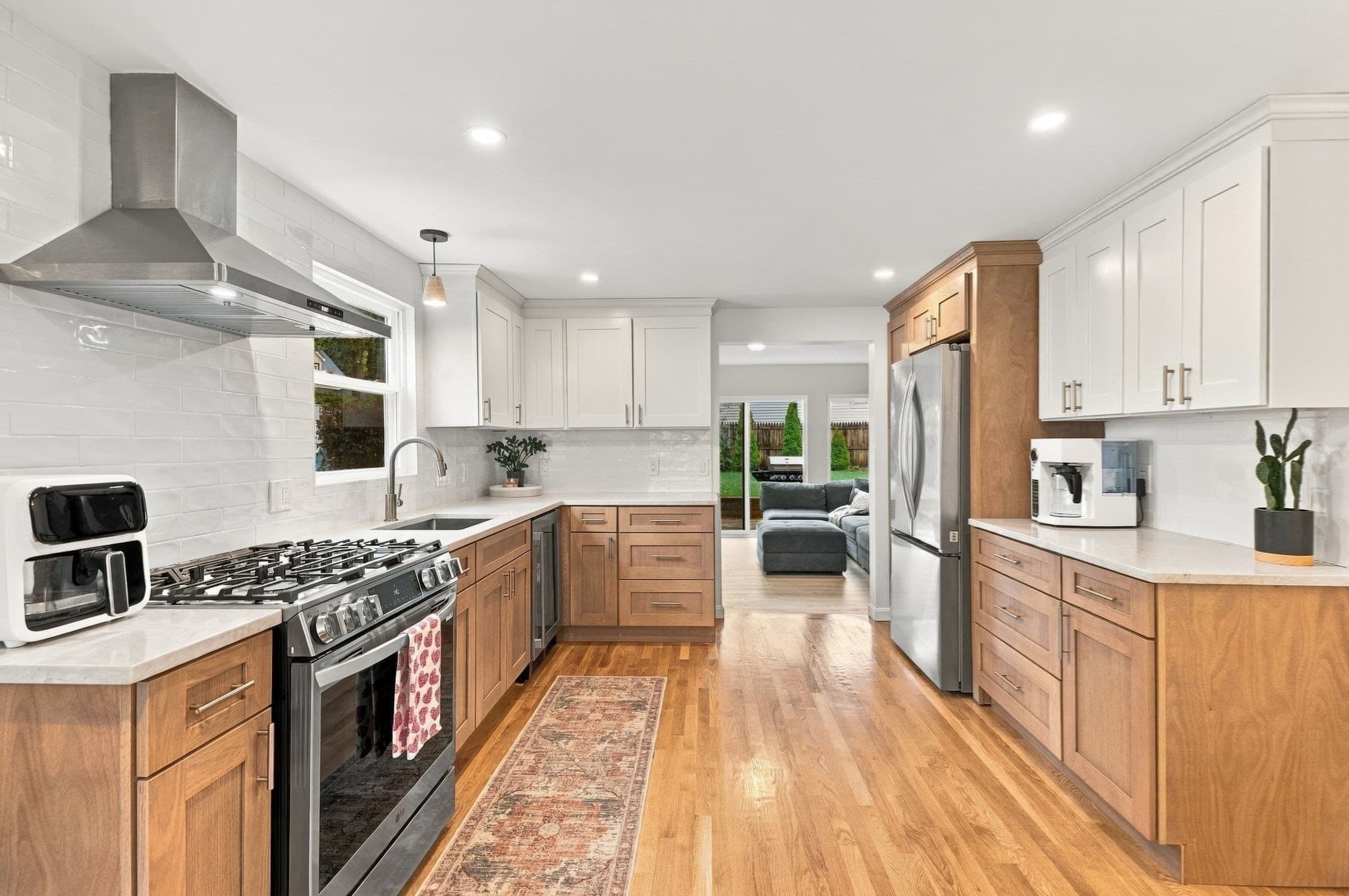 Single Family Residence at 59 Colonial Ave, Lynn MA 01904, Lynn, photo 6 of 42