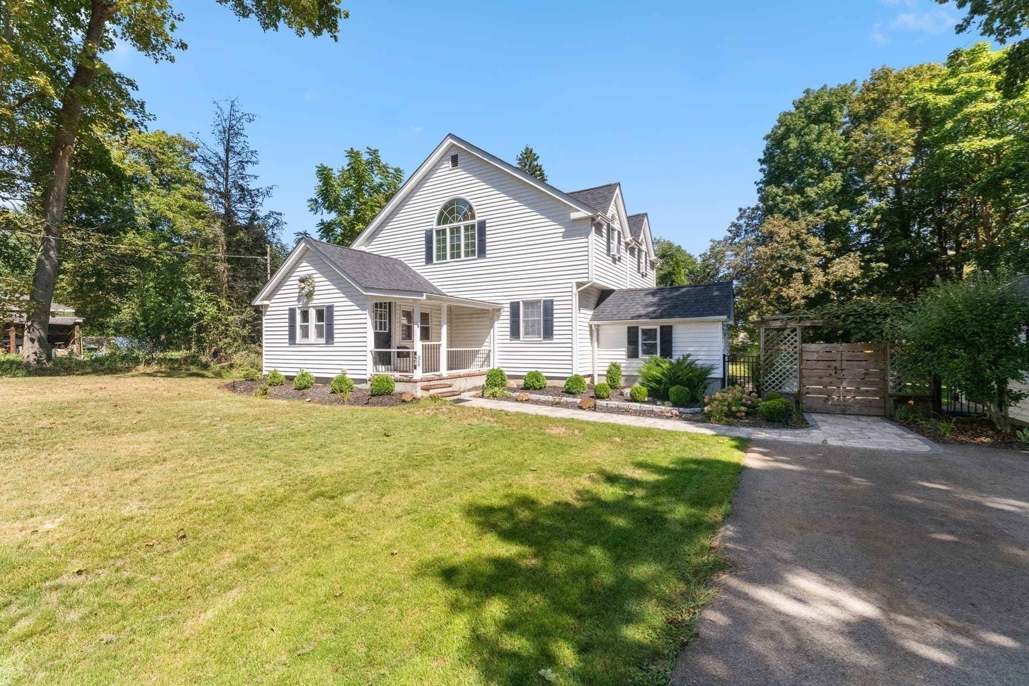 Single Family Residence at 24 Spear Ave, East Bridgewater MA 02333, East Bridgewater, photo 2 of 40