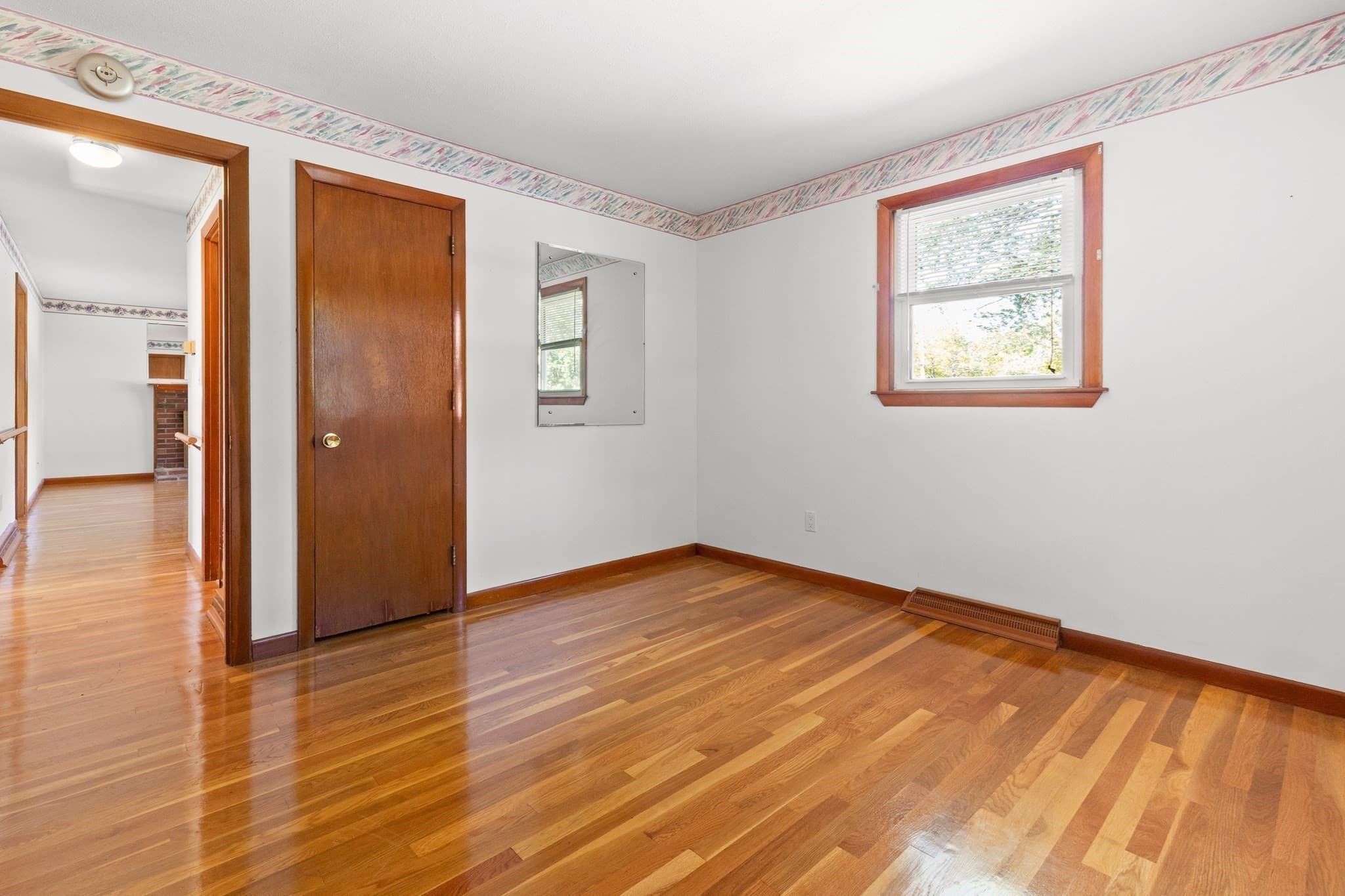 Single Family Residence at 163 Center St, Groveland MA 01834, Groveland, photo 13 of 41