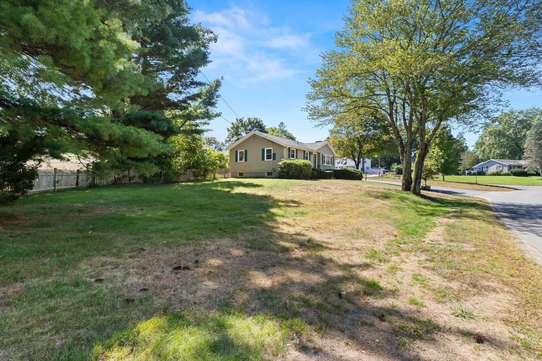 Single Family Residence at 163 Center St, Groveland MA 01834, Groveland, photo 34 of 41