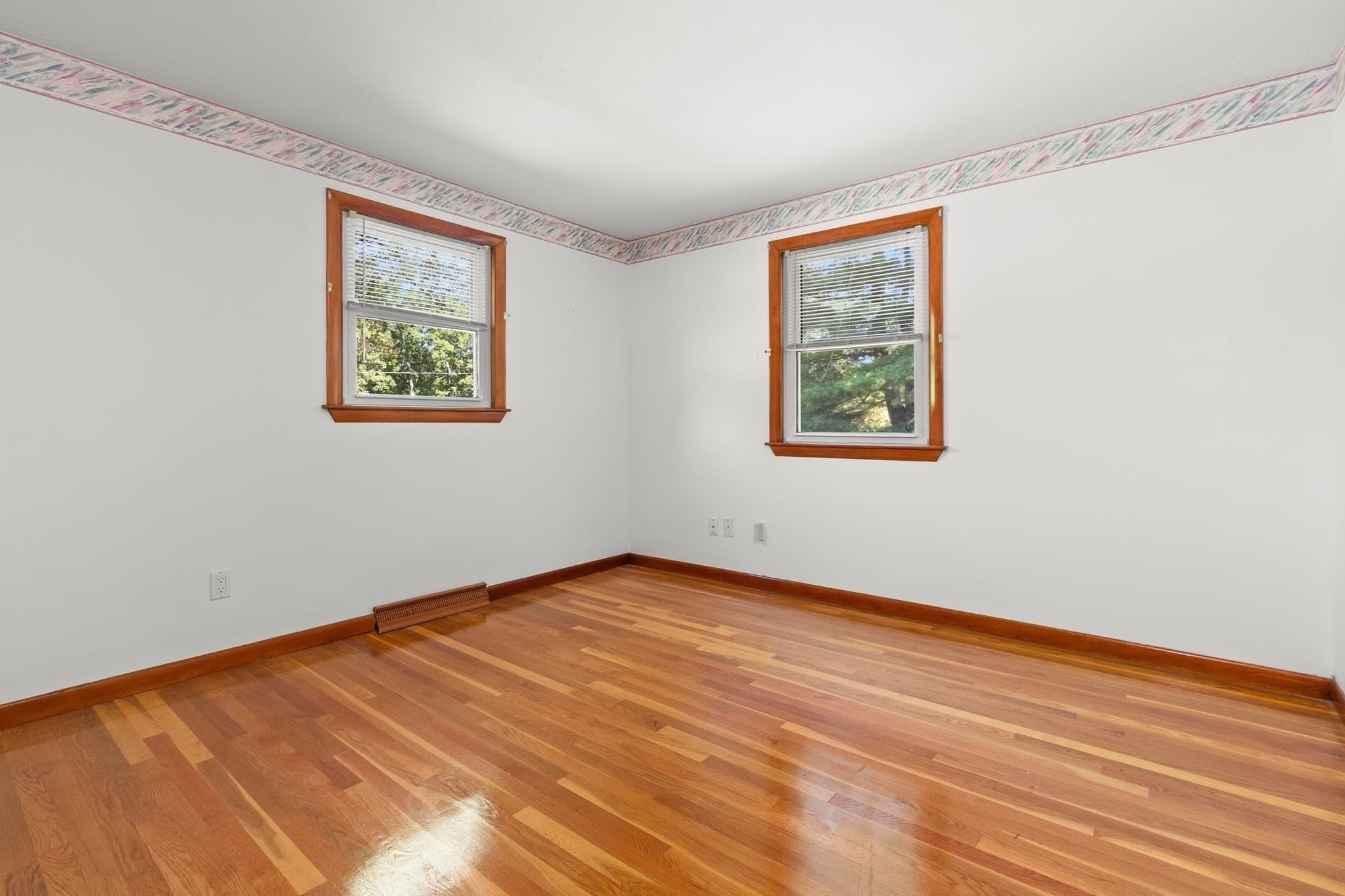 Single Family Residence at 163 Center St, Groveland MA 01834, Groveland, photo 14 of 41
