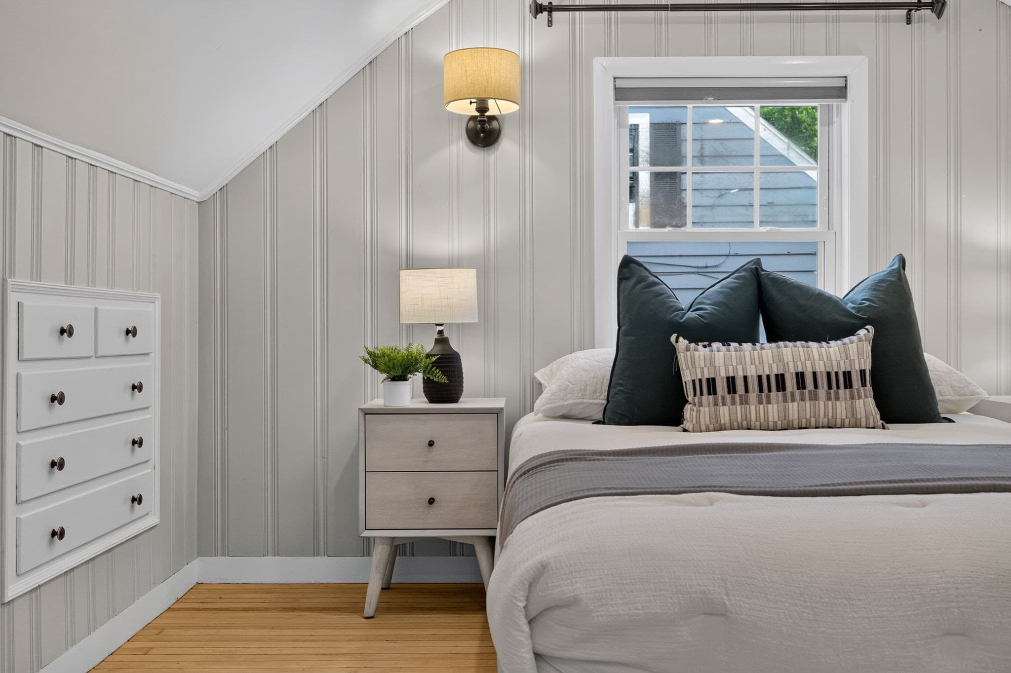 Single Family Residence at 19 Bellaire Rd, Boston MA 02132, Boston, photo 17 of 42