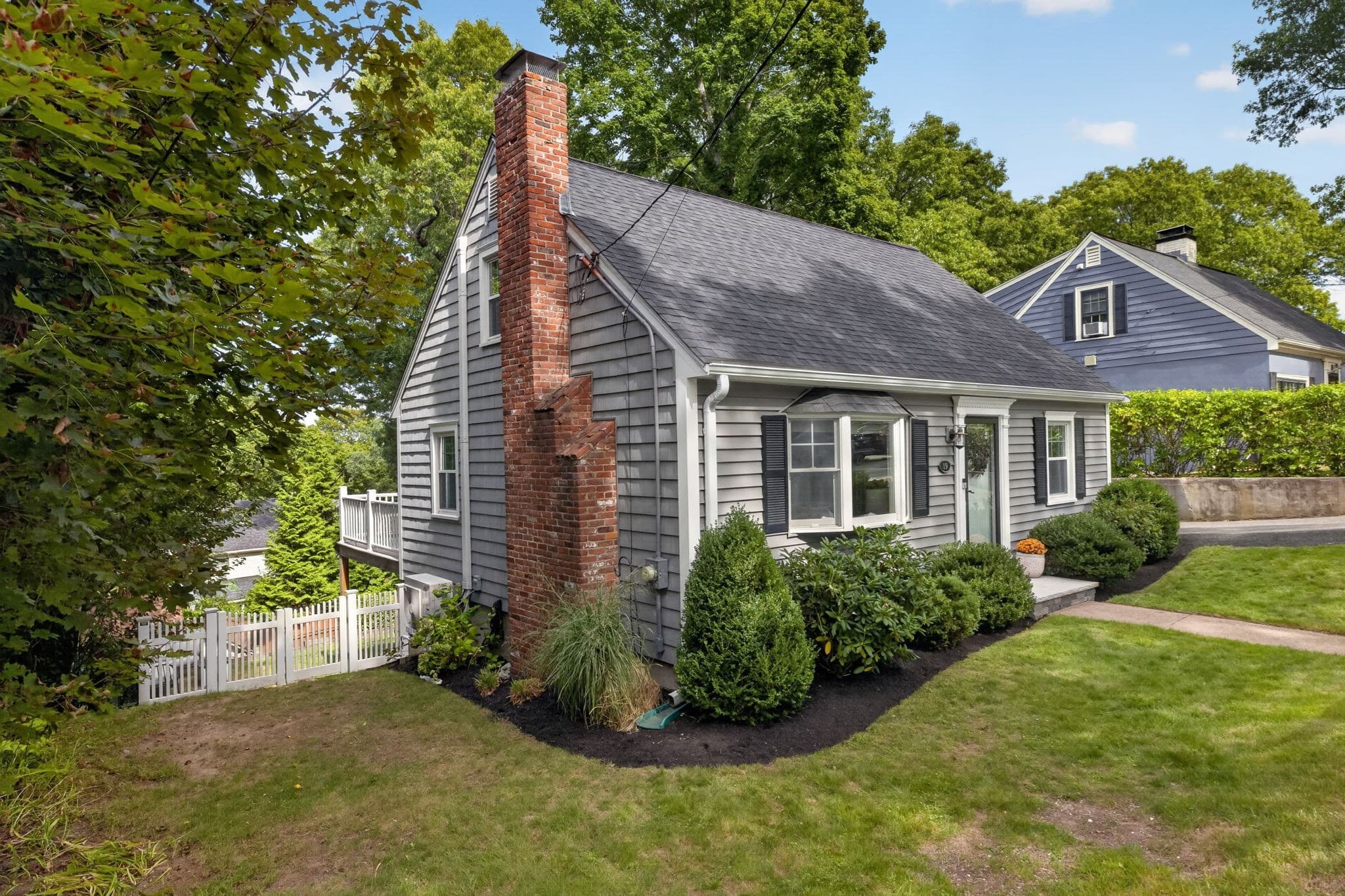 Single Family Residence at 19 Bellaire Rd, Boston MA 02132, Boston, photo 33 of 42