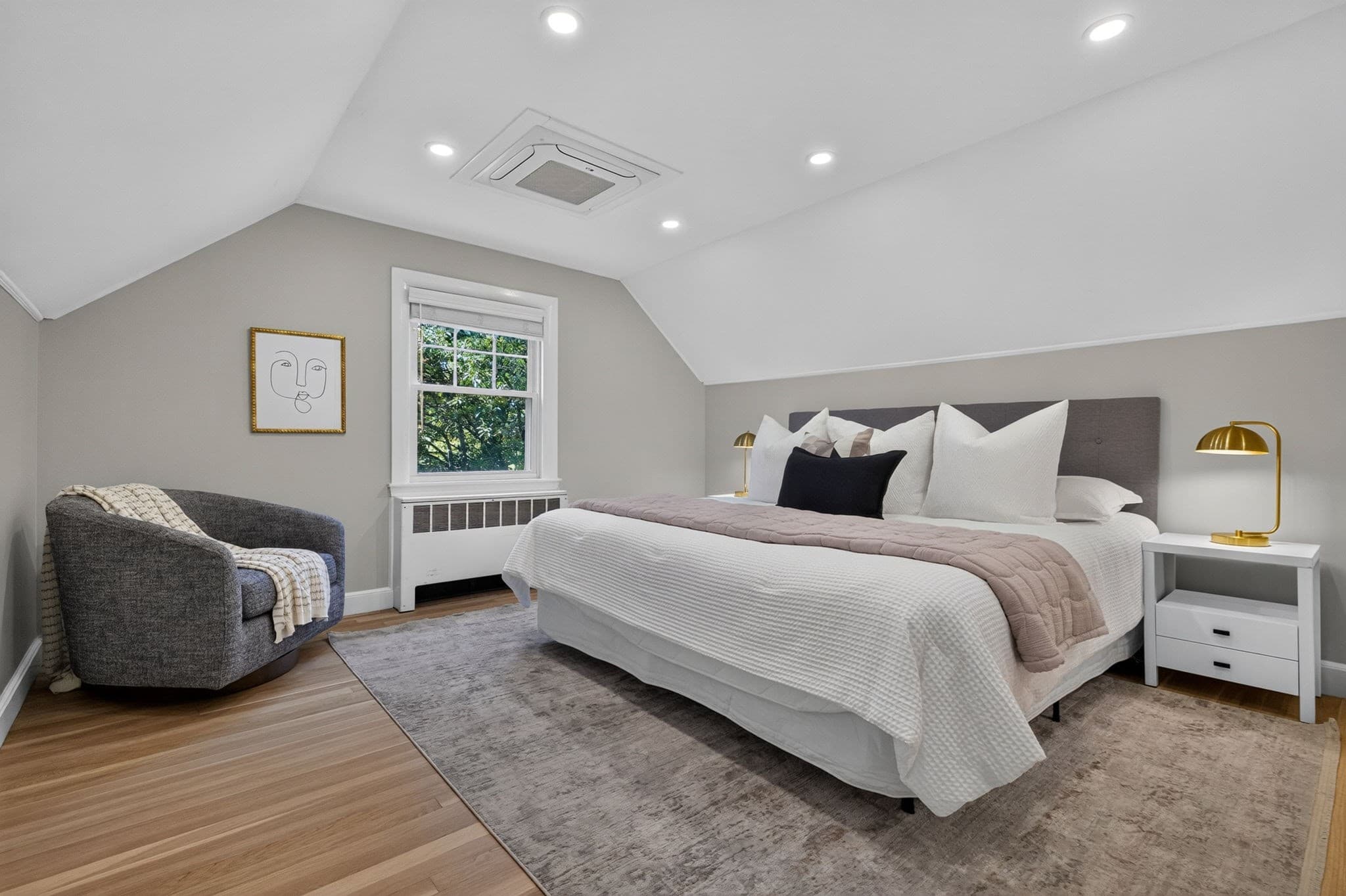 Single Family Residence at 19 Bellaire Rd, Boston MA 02132, Boston, photo 21 of 42