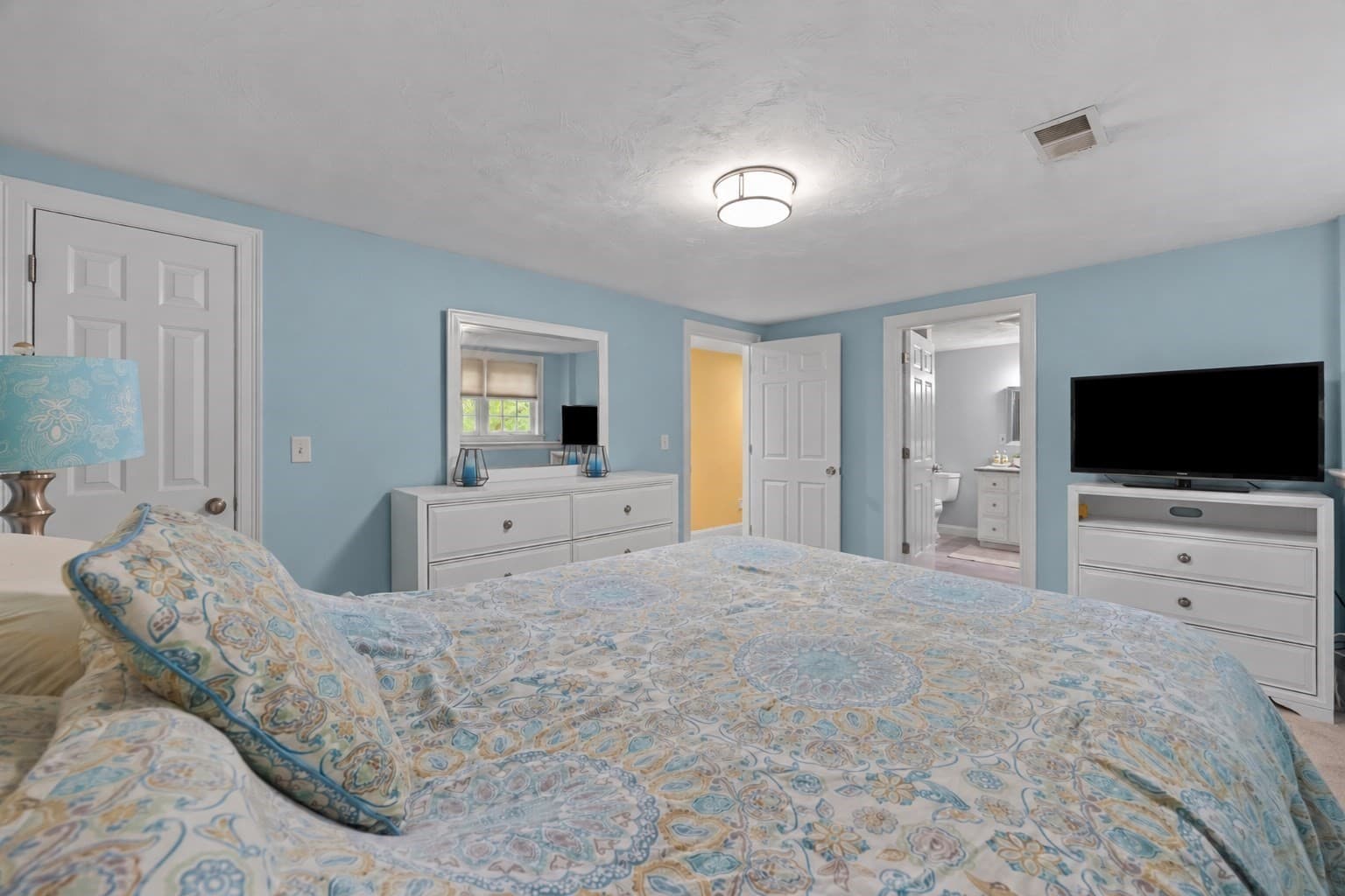 Single Family Residence at 75 Spring St, Shrewsbury MA 01545, Shrewsbury, photo 27 of 41