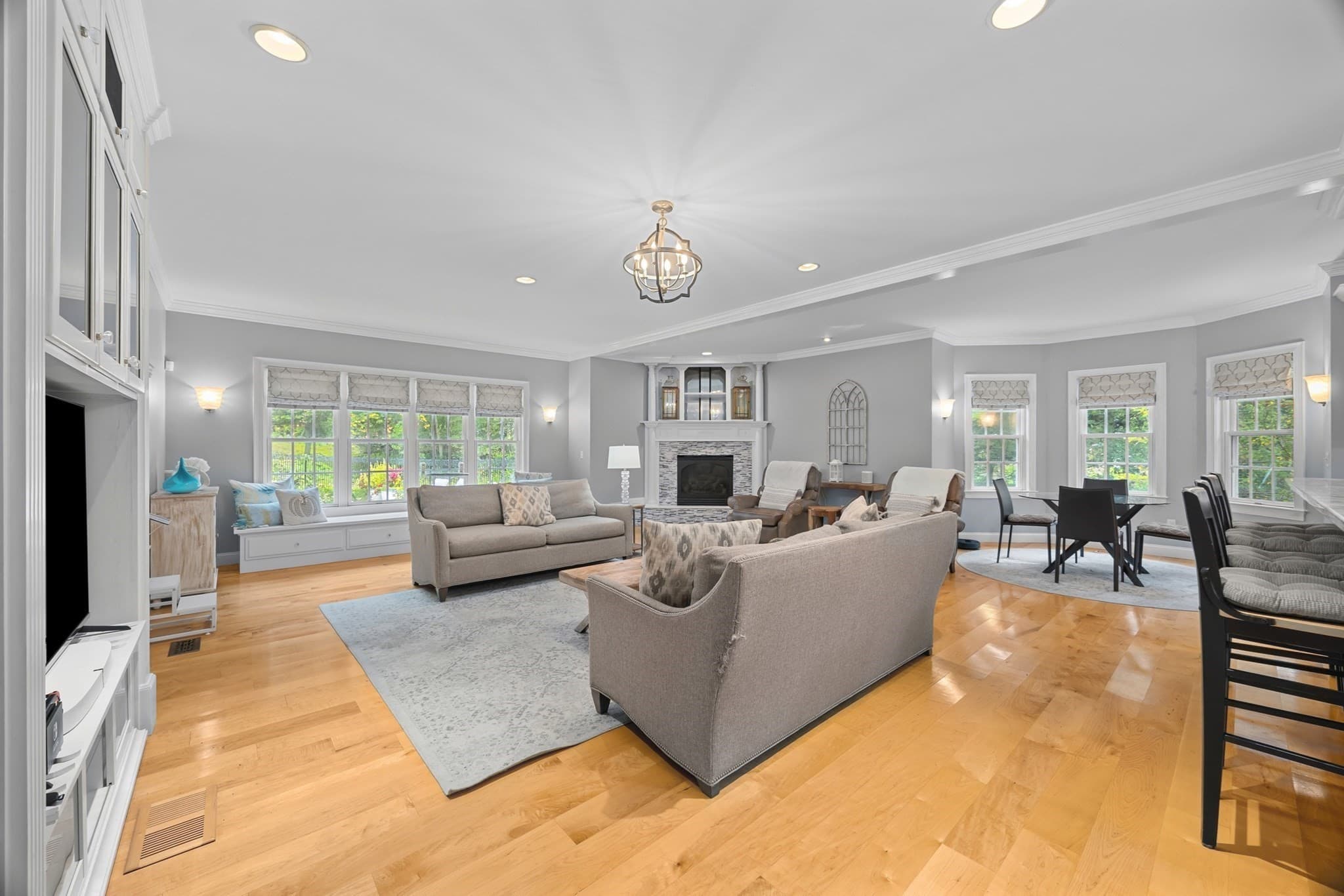 Single Family Residence at 75 Spring St, Shrewsbury MA 01545, Shrewsbury, photo 9 of 41