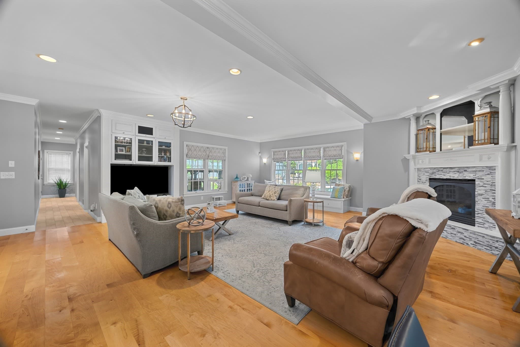 Single Family Residence at 75 Spring St, Shrewsbury MA 01545, Shrewsbury, photo 10 of 41
