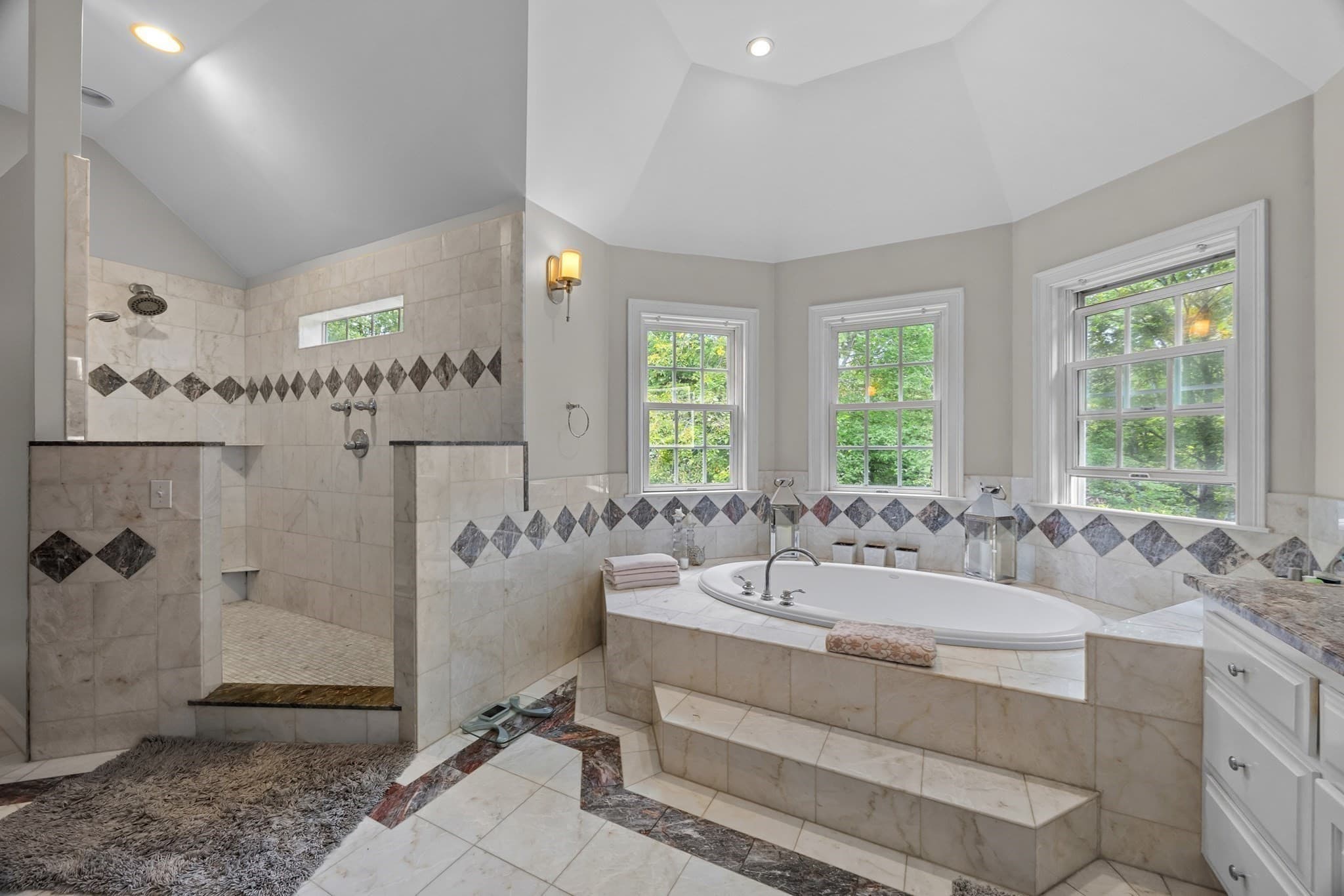 Single Family Residence at 75 Spring St, Shrewsbury MA 01545, Shrewsbury, photo 19 of 41