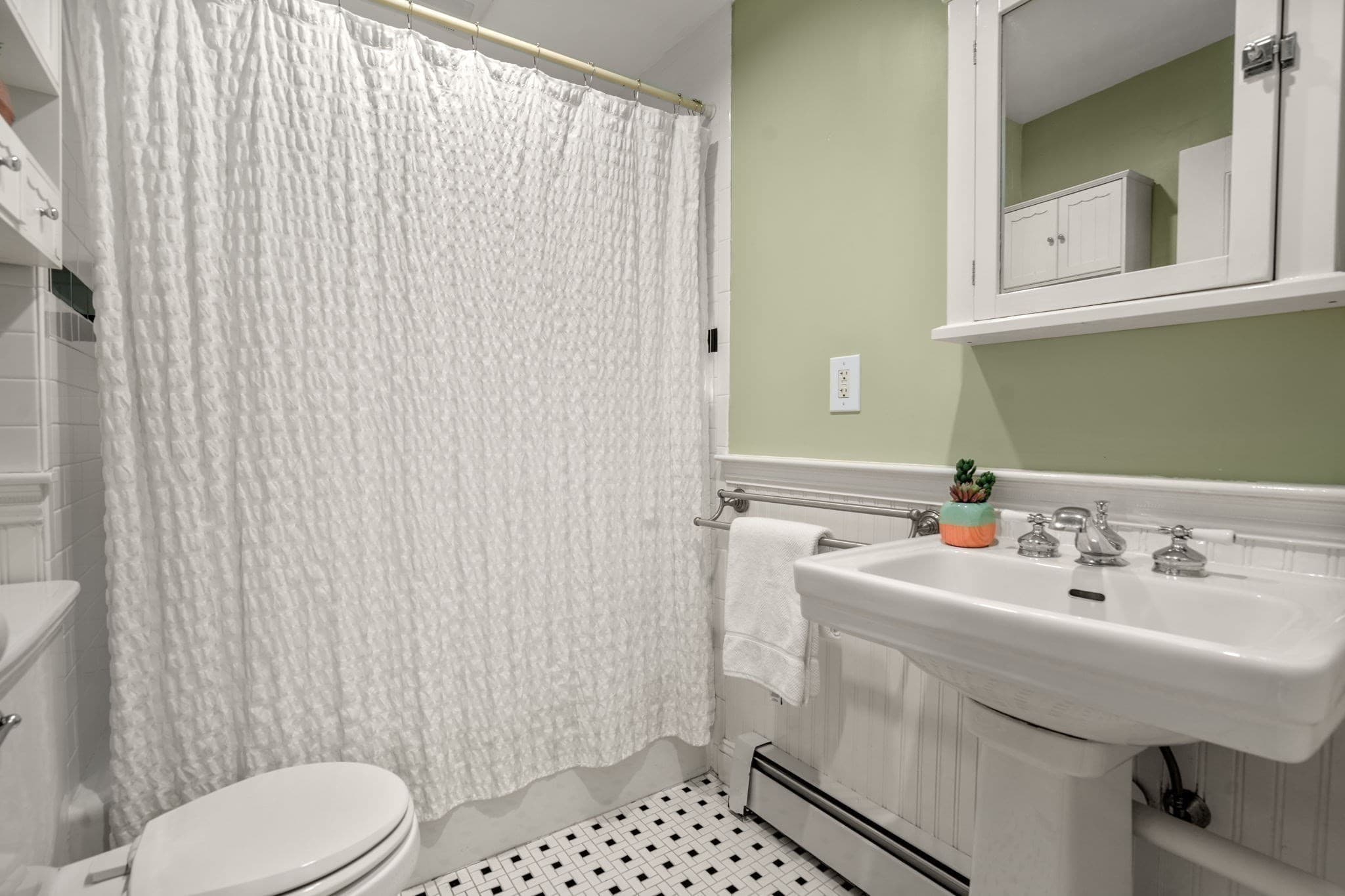 Single Family Residence at 8 East Rd, Wayland MA 01778, Wayland, photo 10 of 19