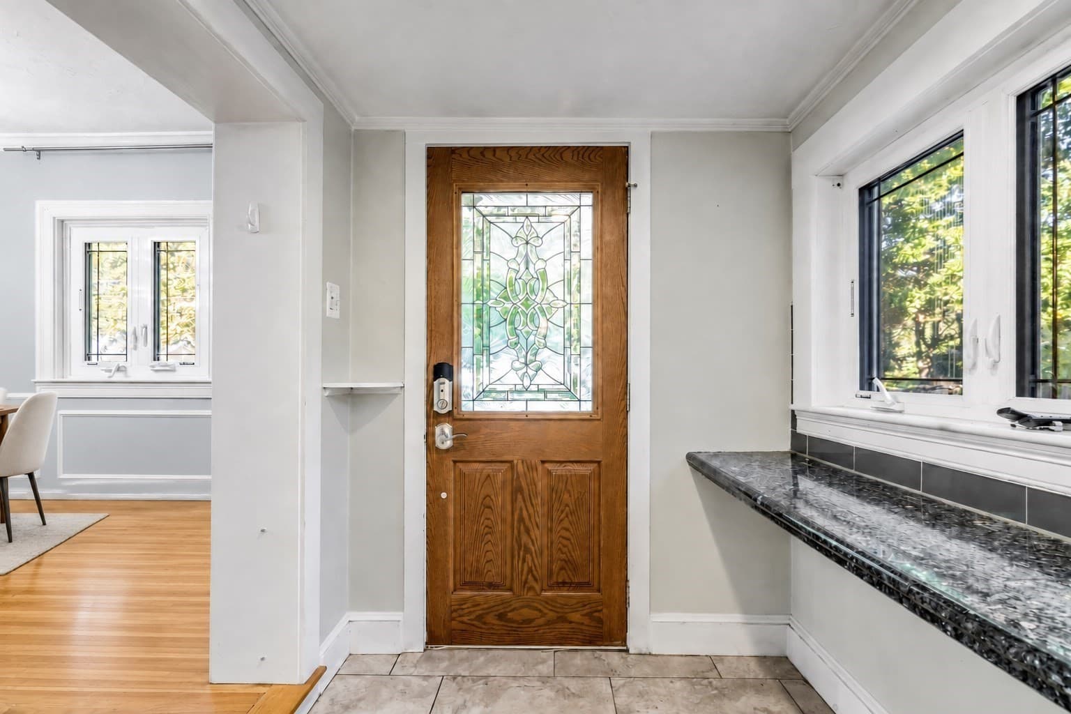 Single Family Residence at 53 Westminster Ave, Haverhill MA 01830, Haverhill, photo 3 of 27