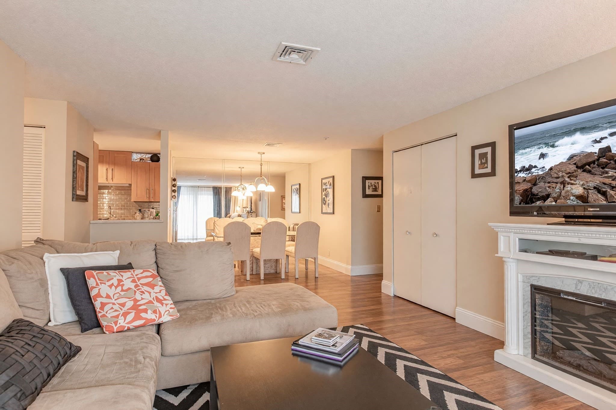Condominium at 15 Bower Rd # D3, Quincy MA 02169, Quincy, photo 5 of 19