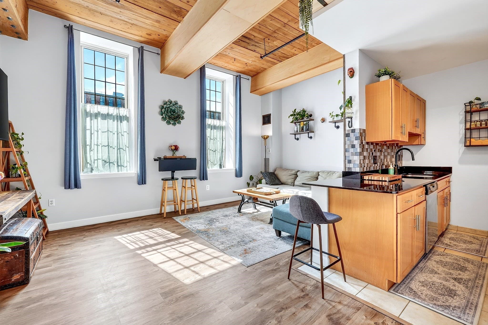 Condominium at 52 Lawrence Dr. # M213, Lowell MA 01854, Lowell, photo 9 of 33