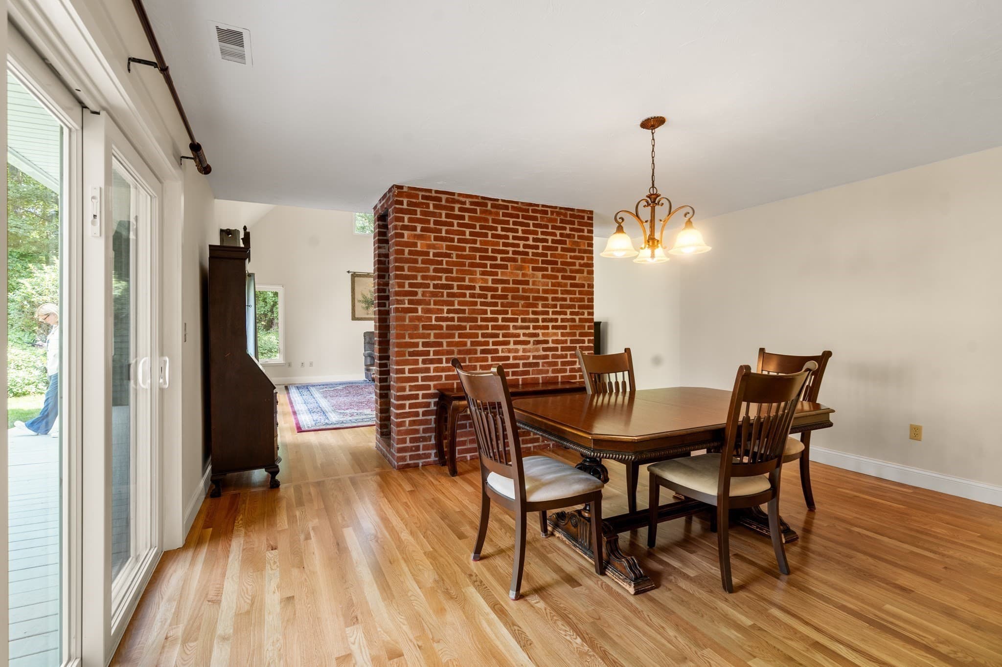 Condominium at 5 Farmer Rd # 5, Milton MA 02186, Milton, photo 6 of 23