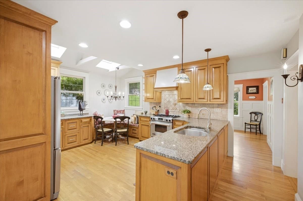 Single Family Residence at 103 Lewis Ave, Walpole MA 02081, Walpole, photo 13 of 42