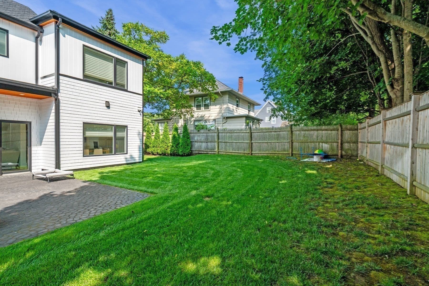 Single Family Residence at 8 Dennison Ave, Swampscott MA 01907, Swampscott, photo 37 of 38