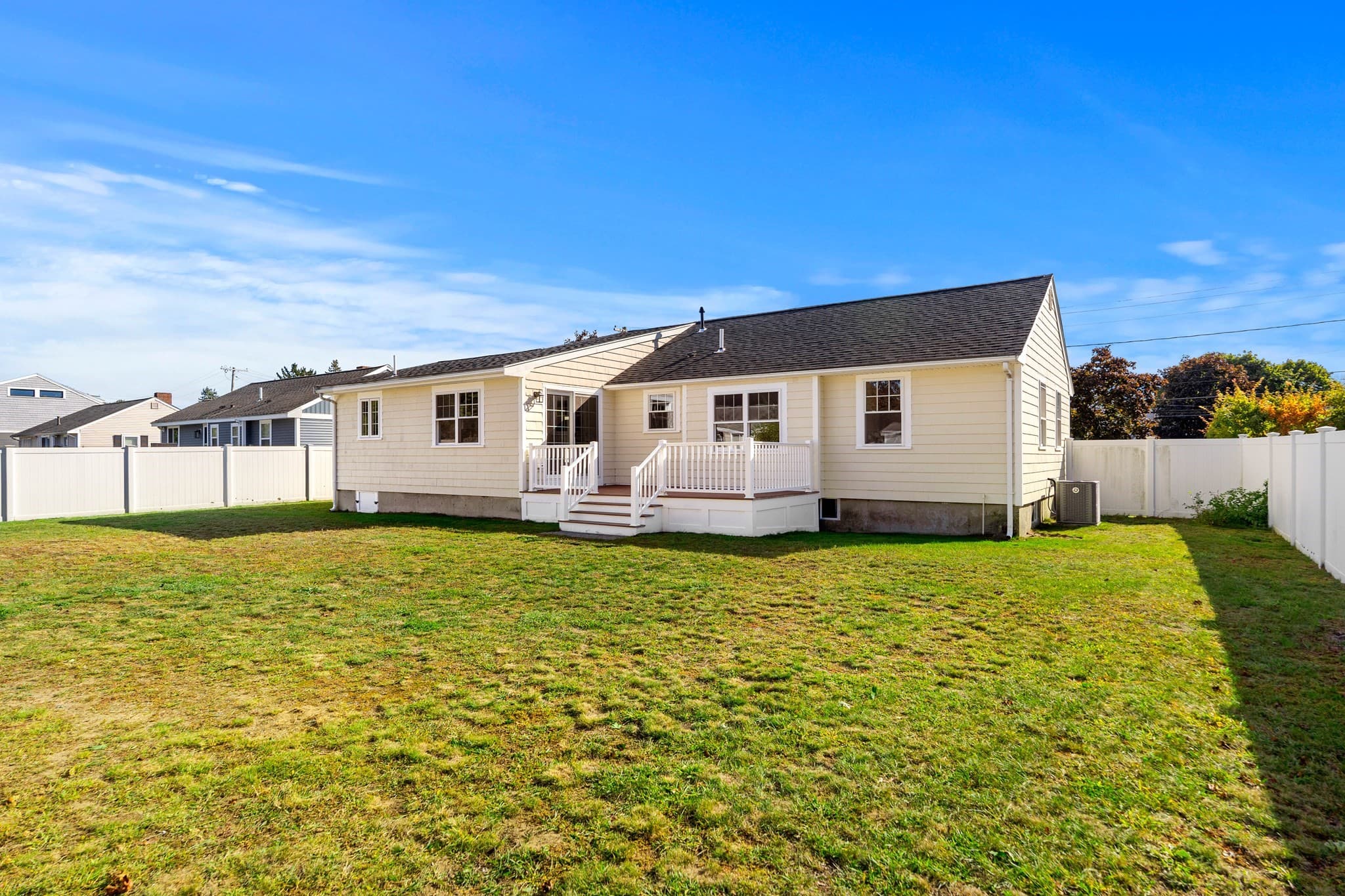 Single Family Residence at 36 Macarthur Blvd, Danvers MA 01923, Danvers, photo 8 of 38