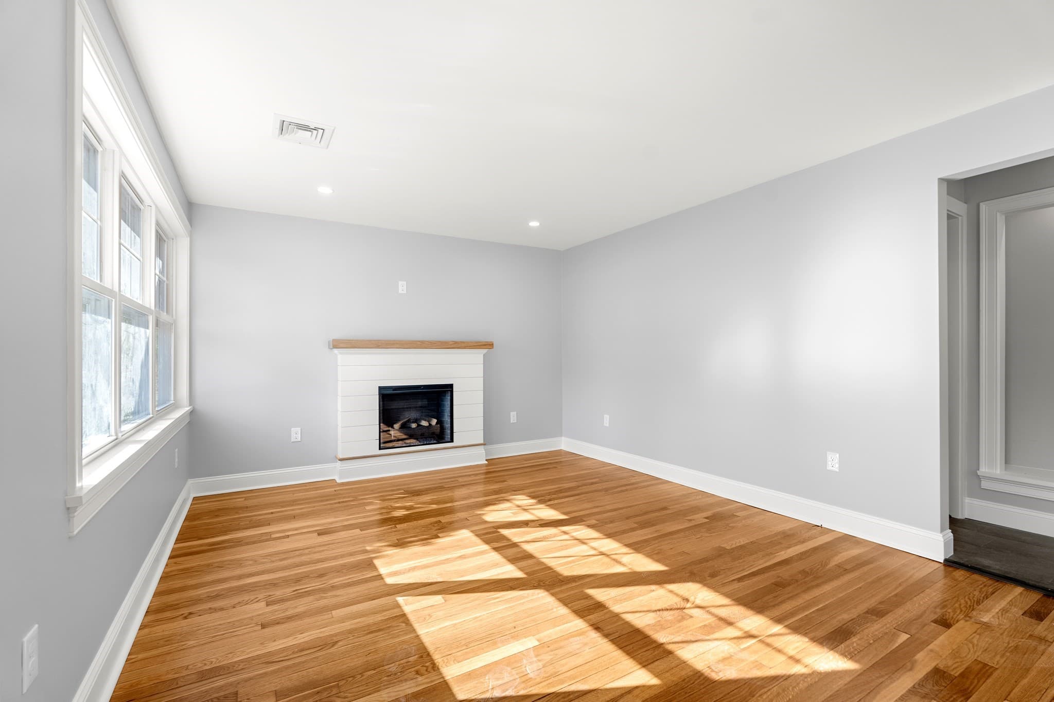 Single Family Residence at 36 Macarthur Blvd, Danvers MA 01923, Danvers, photo 25 of 38