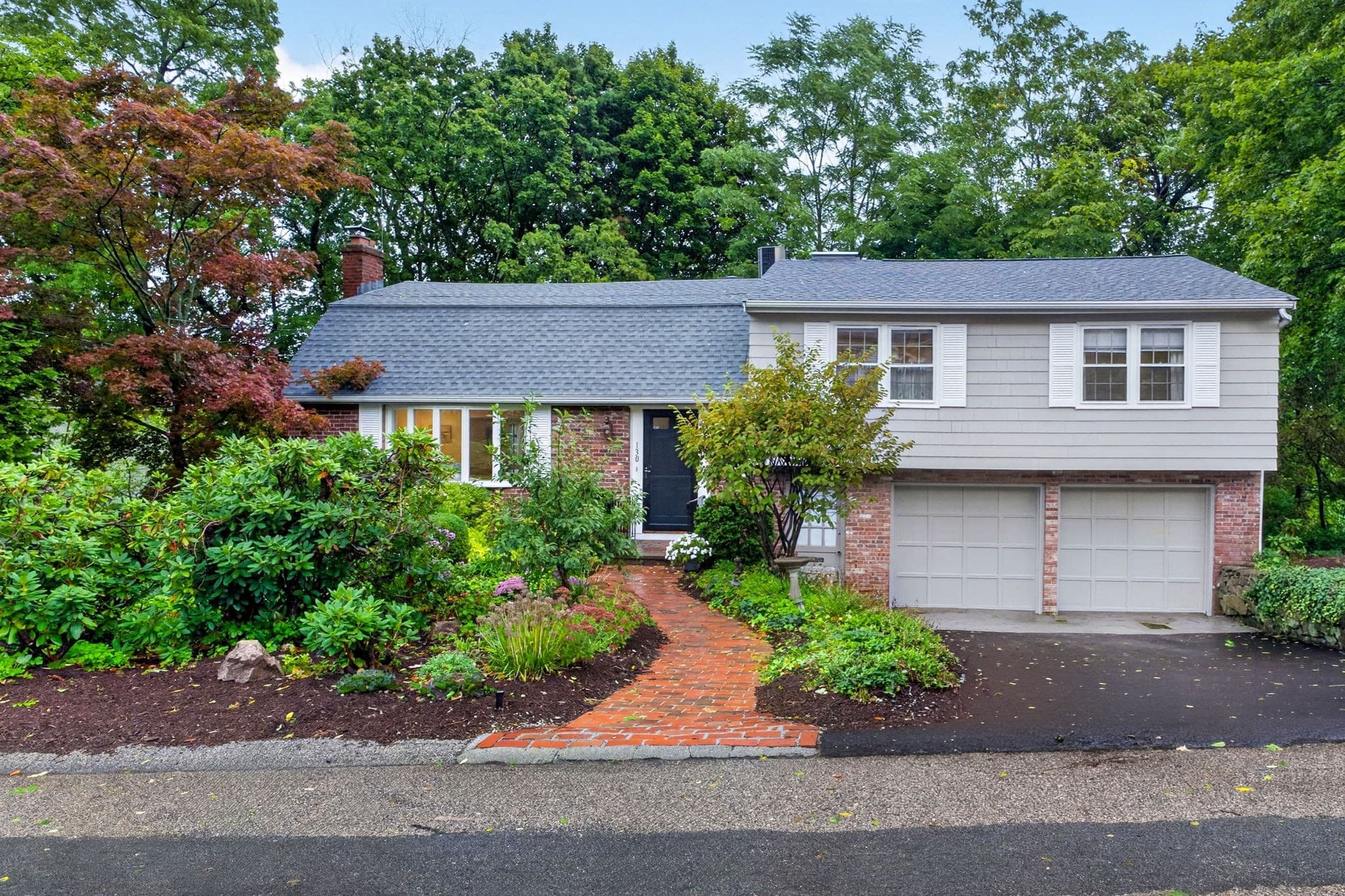 130 Moss Hill Rd, Boston MA 02130