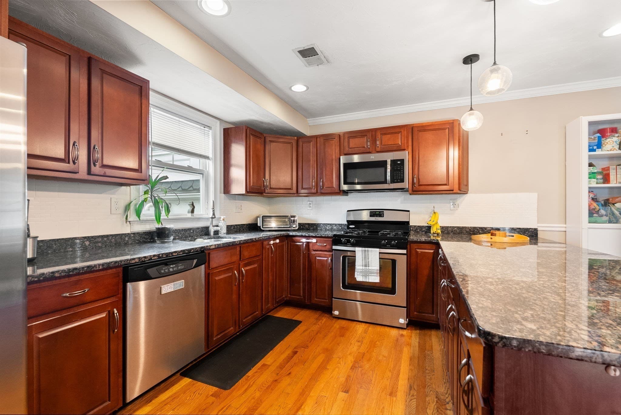 16 Westminster Ave # B2, Boston MA 02119