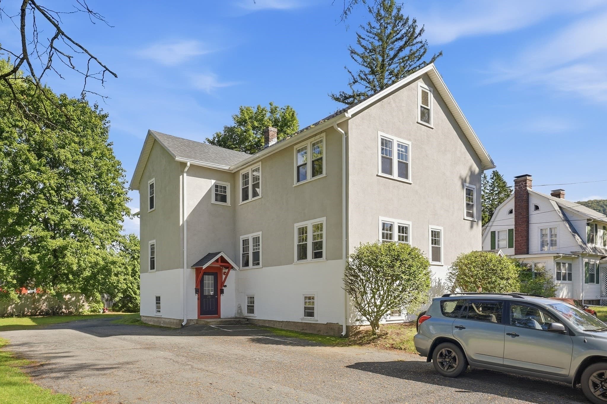 23 Graves Street, Deerfield MA 01373