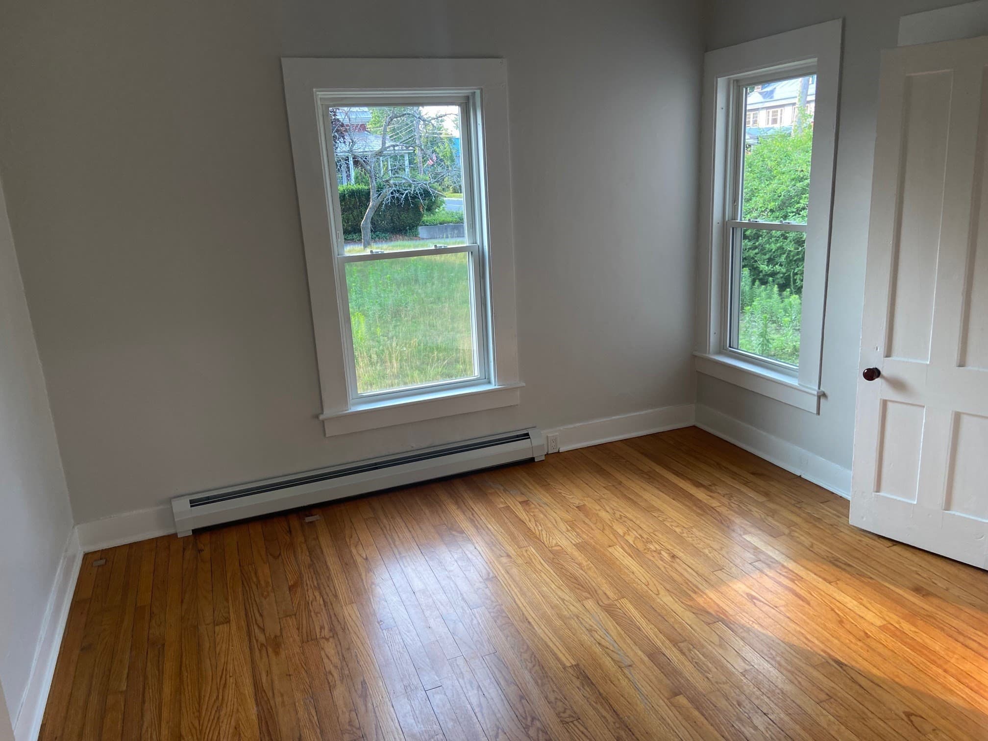 3 Family at 30 Sugarloaf Street, Deerfield MA 01373, Deerfield, photo 13 of 18