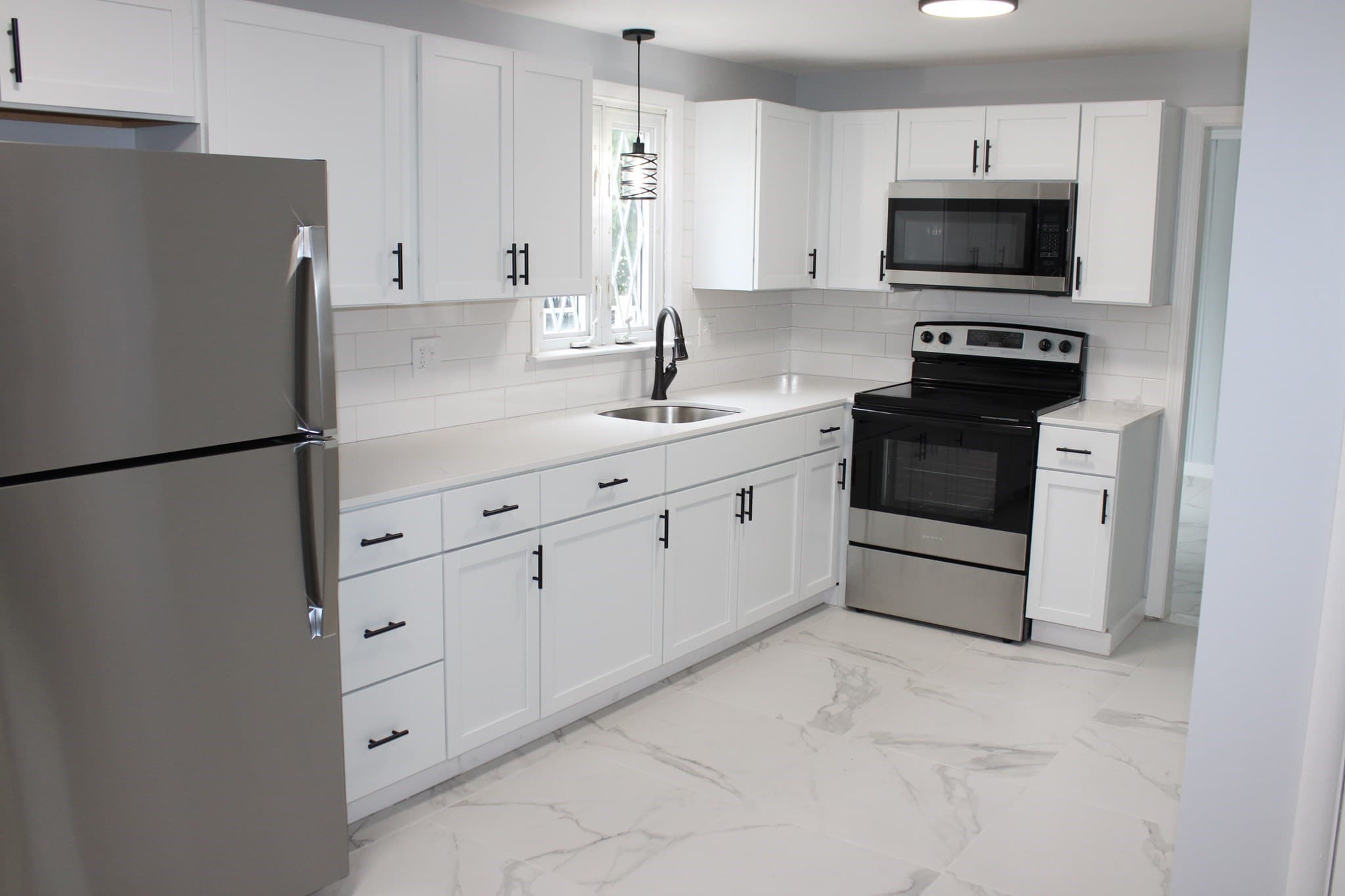 Single Family Residence at 158 Woodcrest Rd, Springfield MA 01029, Springfield, photo 3 of 20