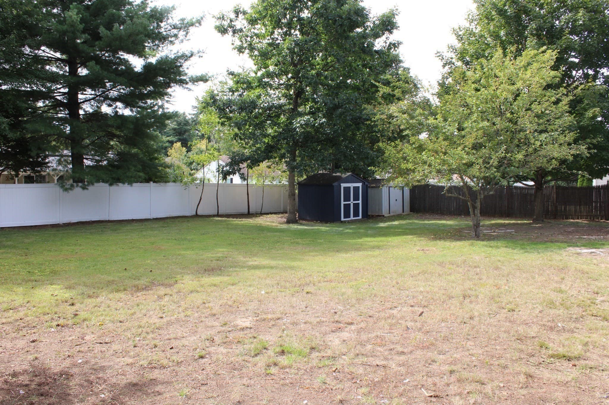 Single Family Residence at 158 Woodcrest Rd, Springfield MA 01029, Springfield, photo 18 of 20