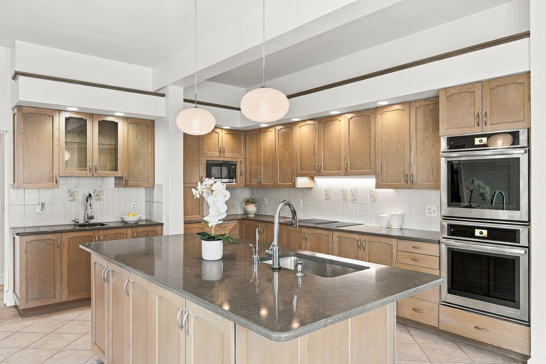 Single Family Residence at 352 Atlantic Avenue, Marblehead MA 01945, Marblehead, photo 18 of 42