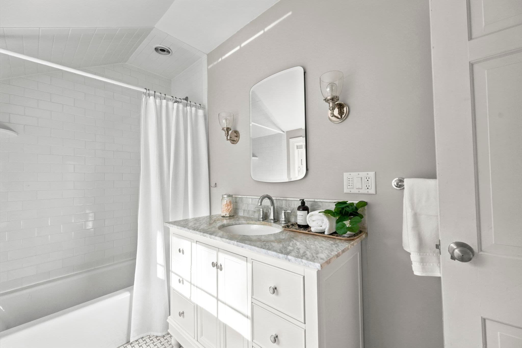 Single Family Residence at 37 Century Ln, Milton MA 02186, Milton, photo 18 of 32