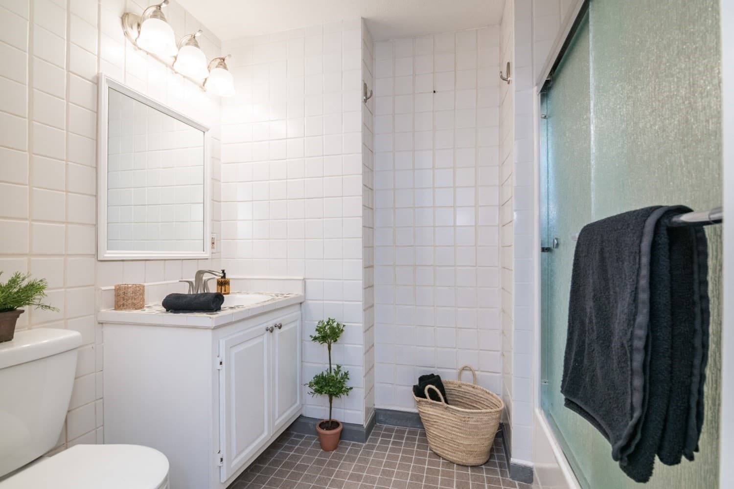 Condominium at 124 College Street # 2, South Hadley MA 01075, South Hadley, photo 10 of 19