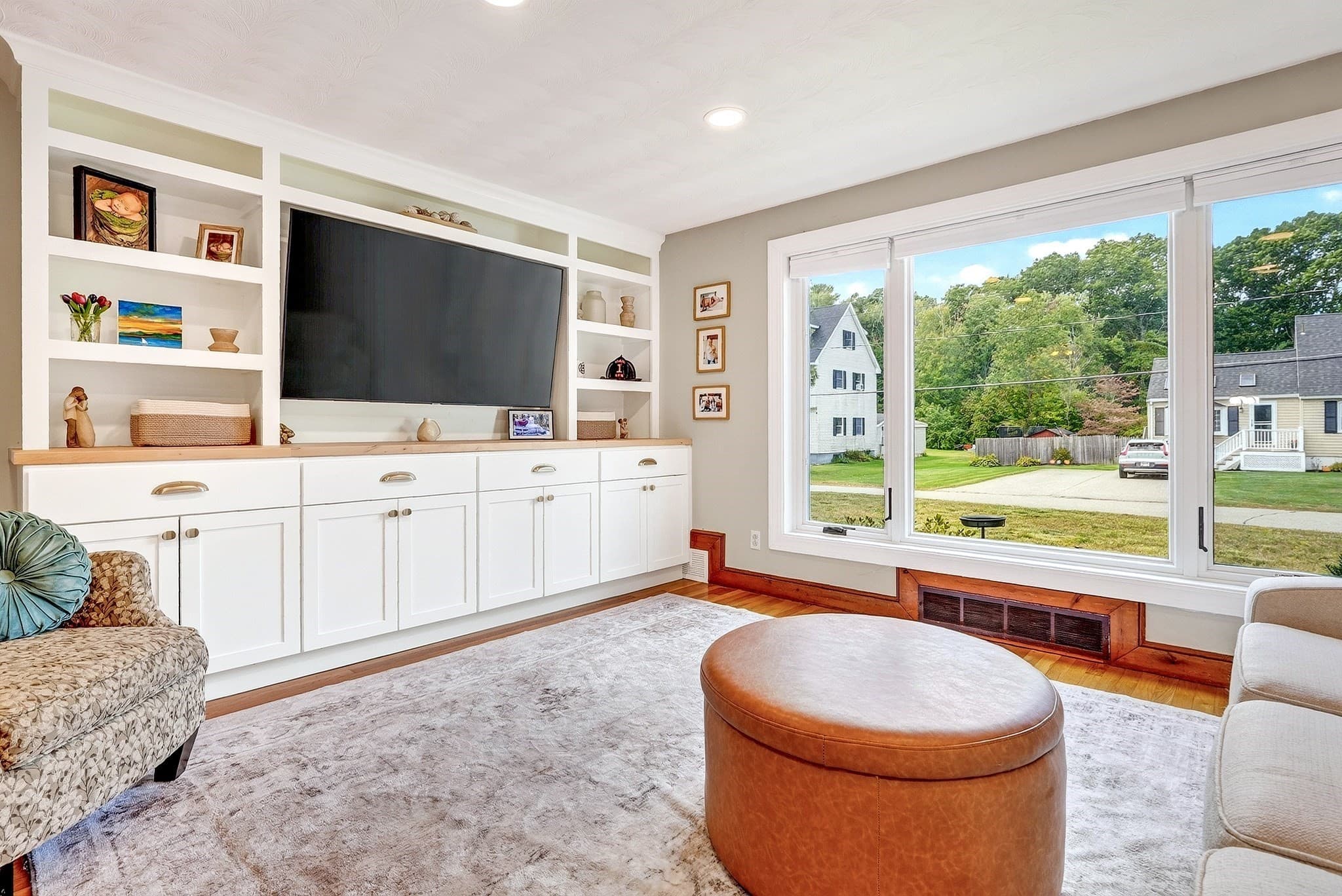 Single Family Residence at 6 Sprucewood Rd, Wilmington MA 01887, Wilmington, photo 2 of 38